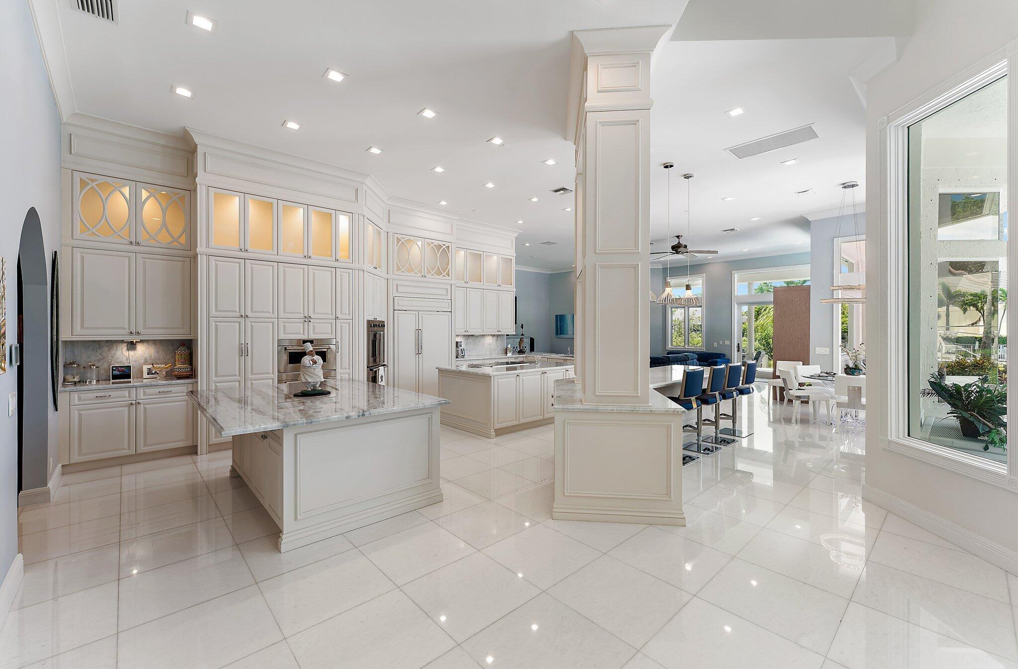 Frenchmans Creek Beach & Country Club - Residential