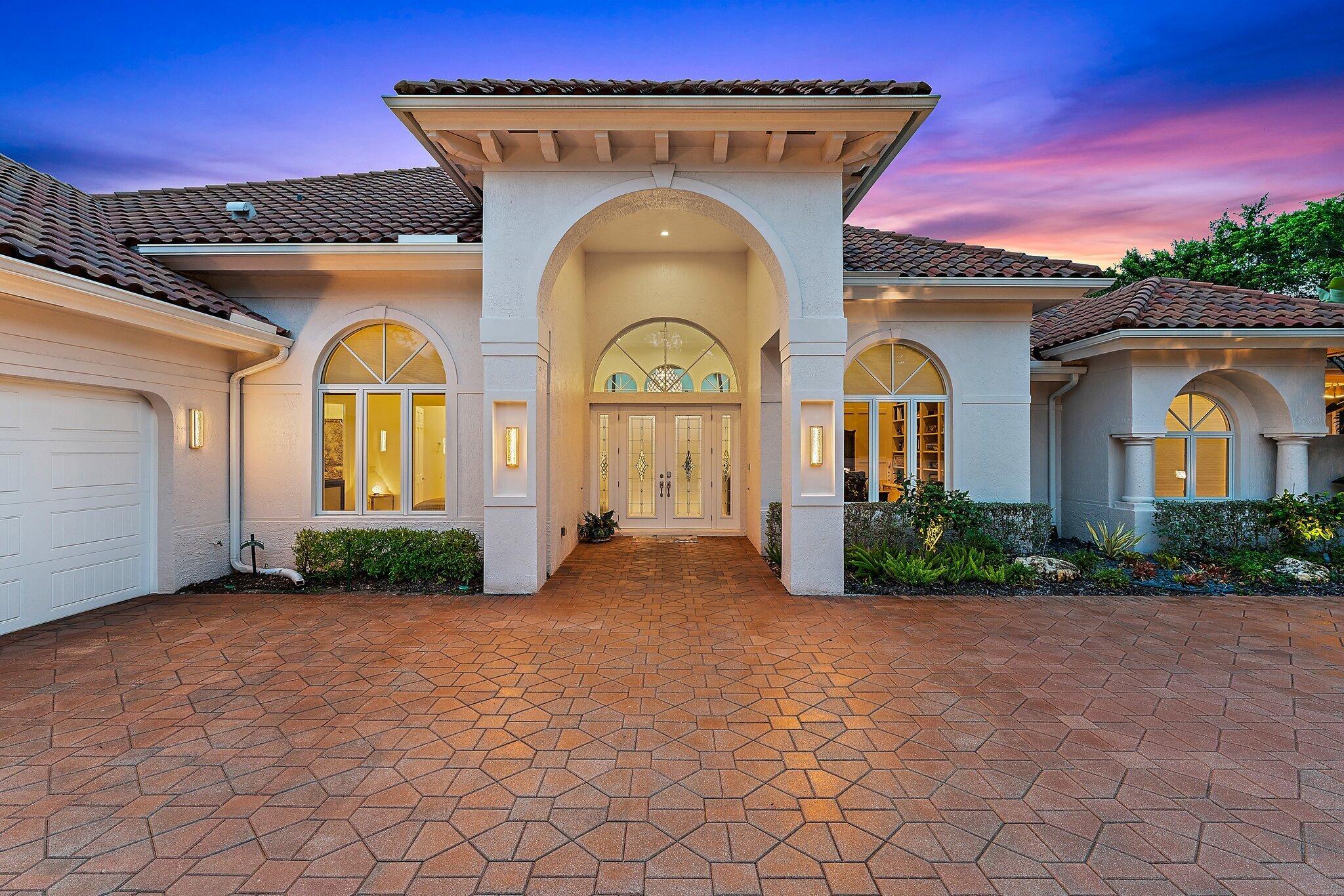 Frenchmans Creek Beach & Country Club - Residential