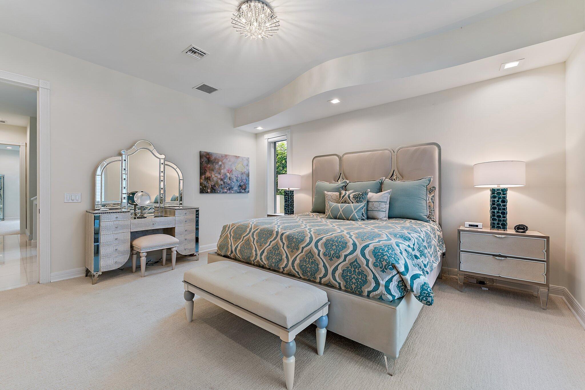 Frenchmans Creek Beach & Country Club - Residential