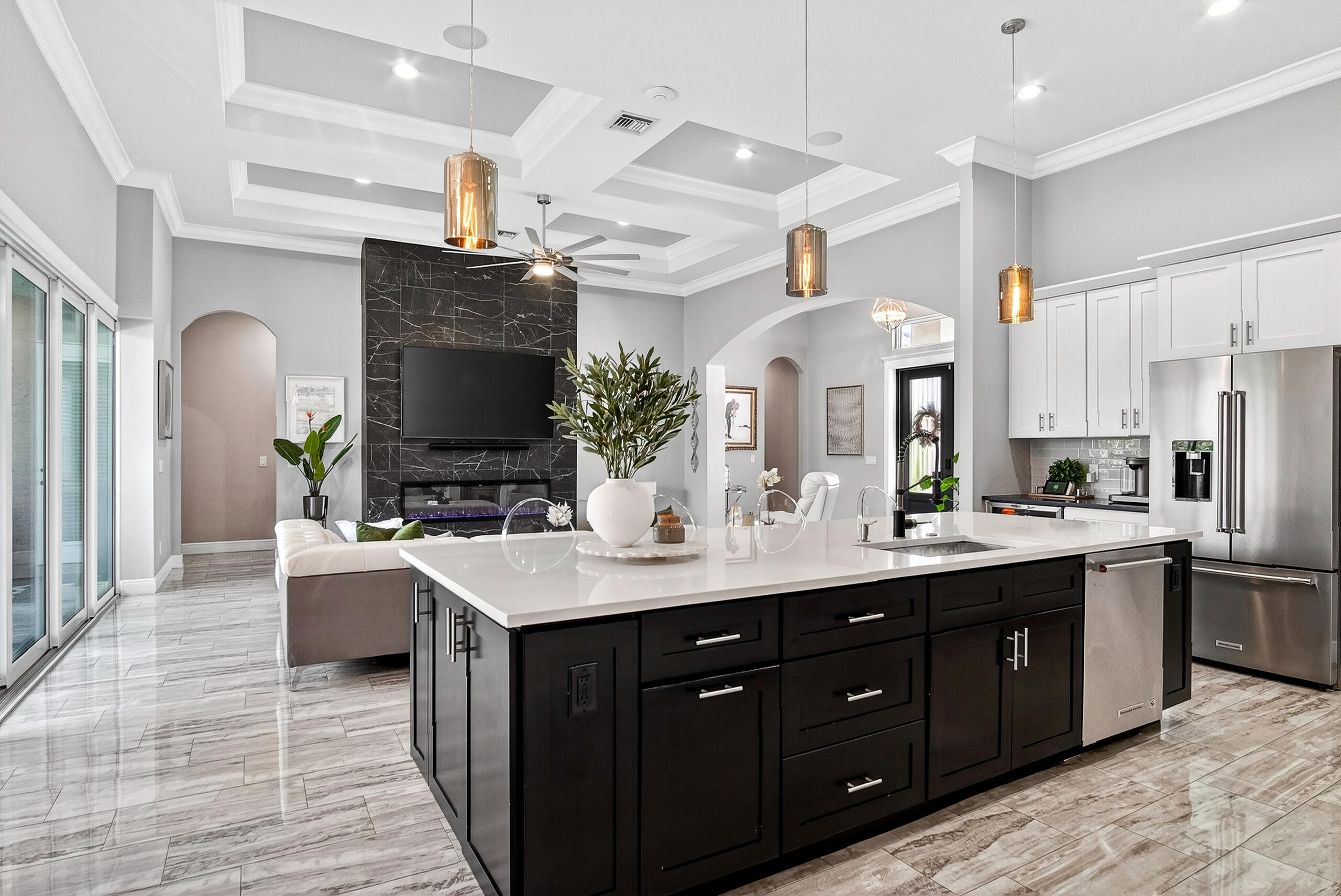 Country Club Estates - Residential
