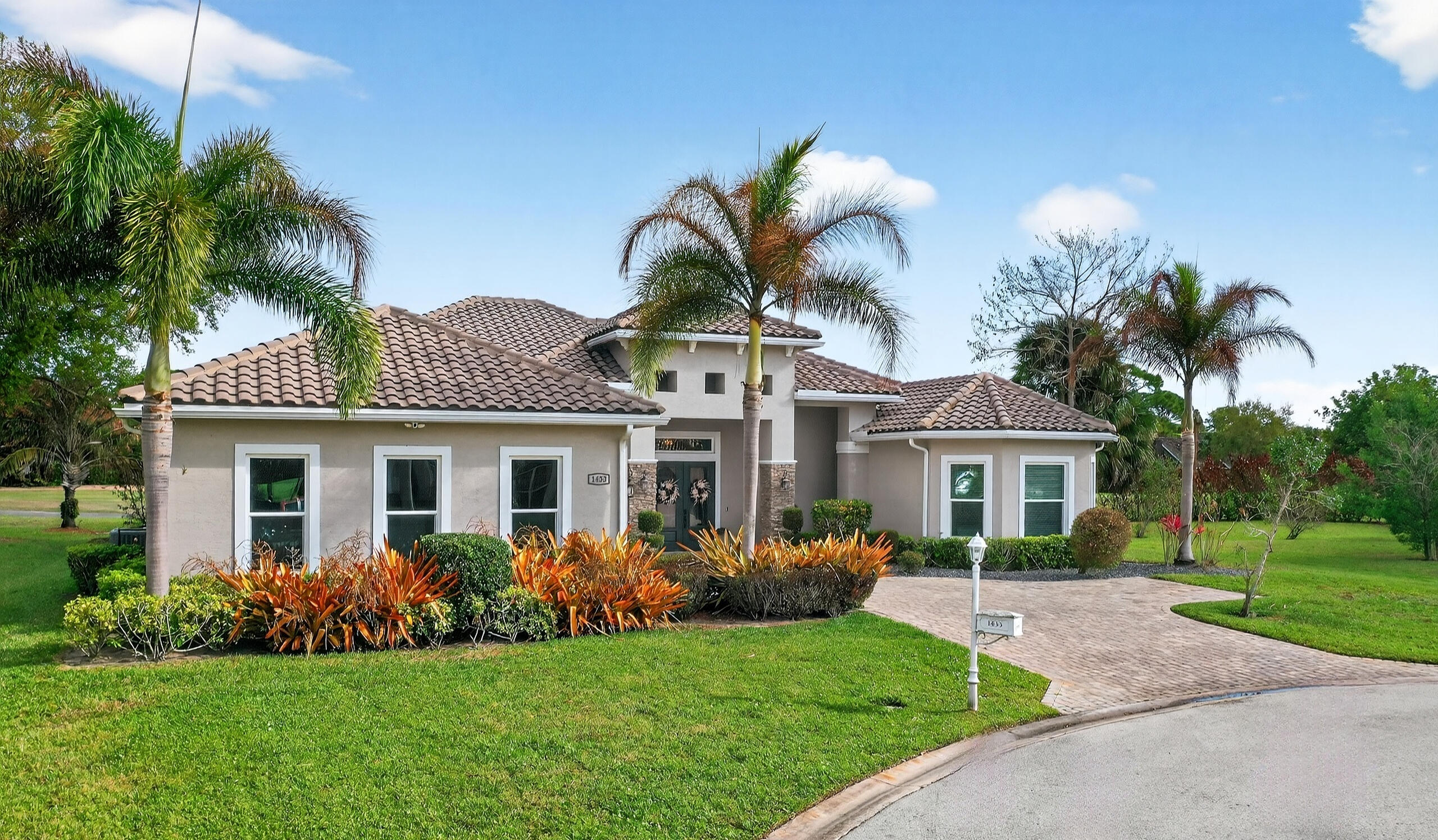 Country Club Estates - Residential