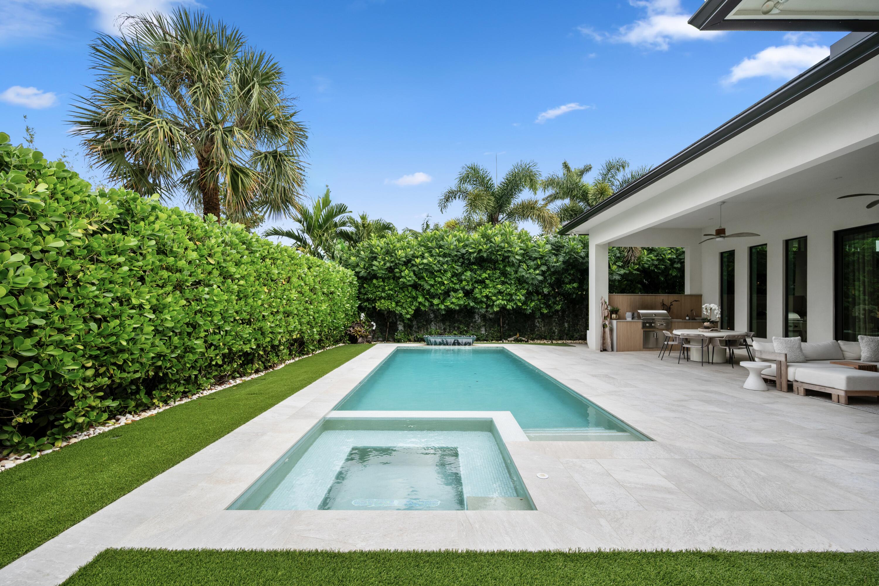 Boca Villas - Residential