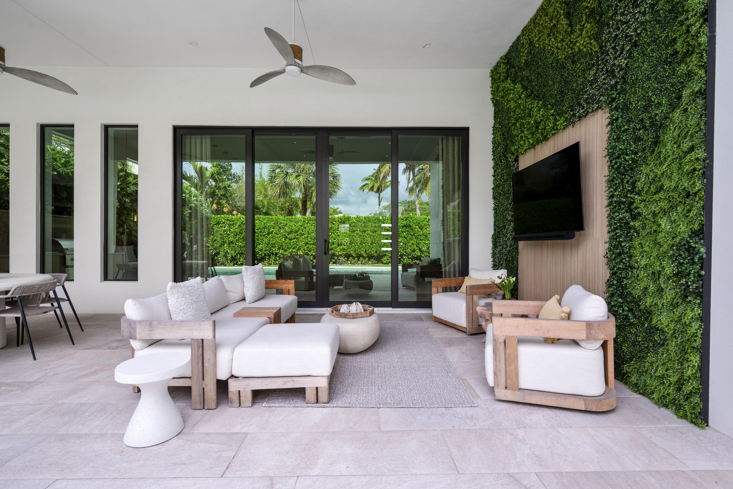 Boca Villas - Residential