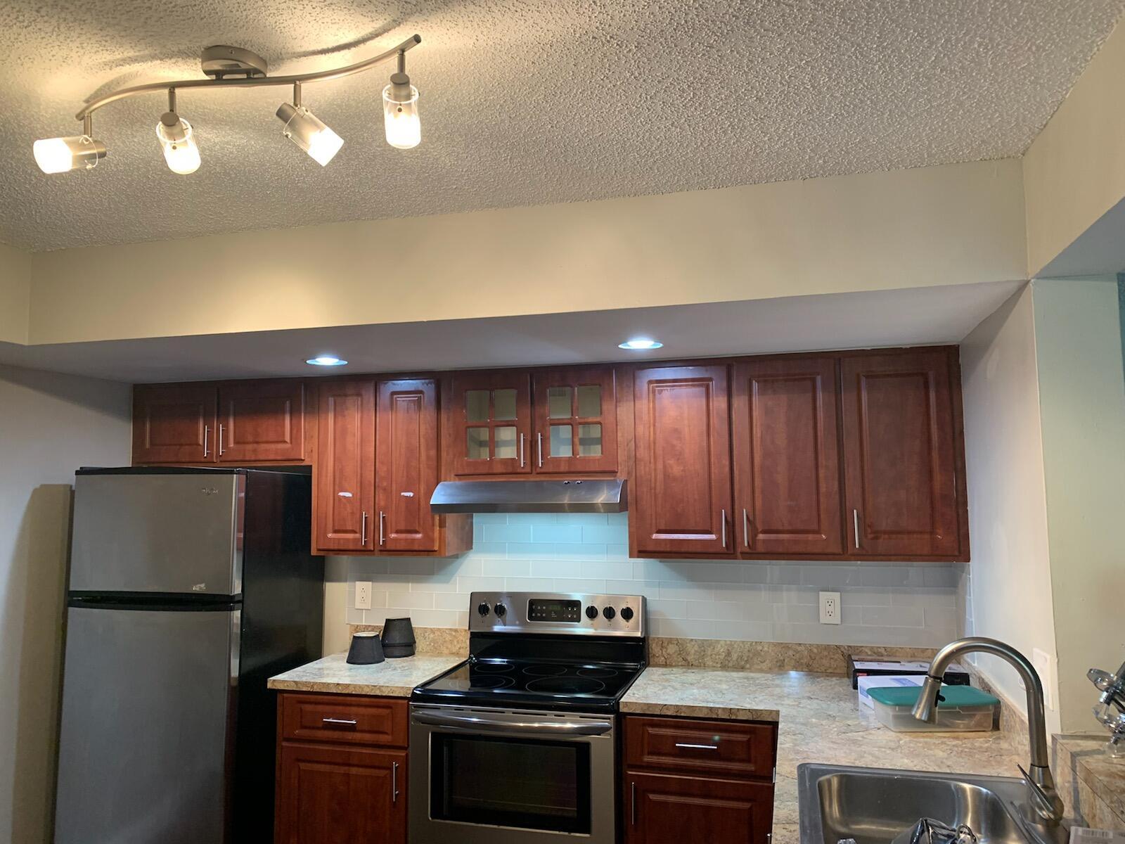 GRAND OASIS CONDO - Residential Lease