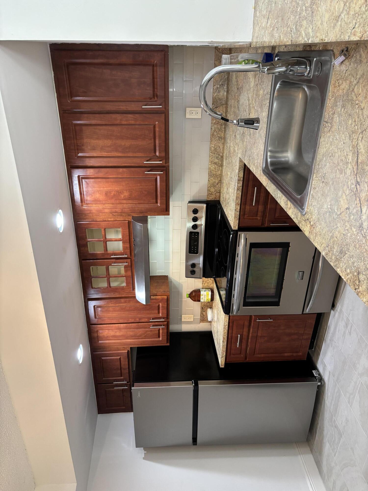 GRAND OASIS CONDO - Residential Lease