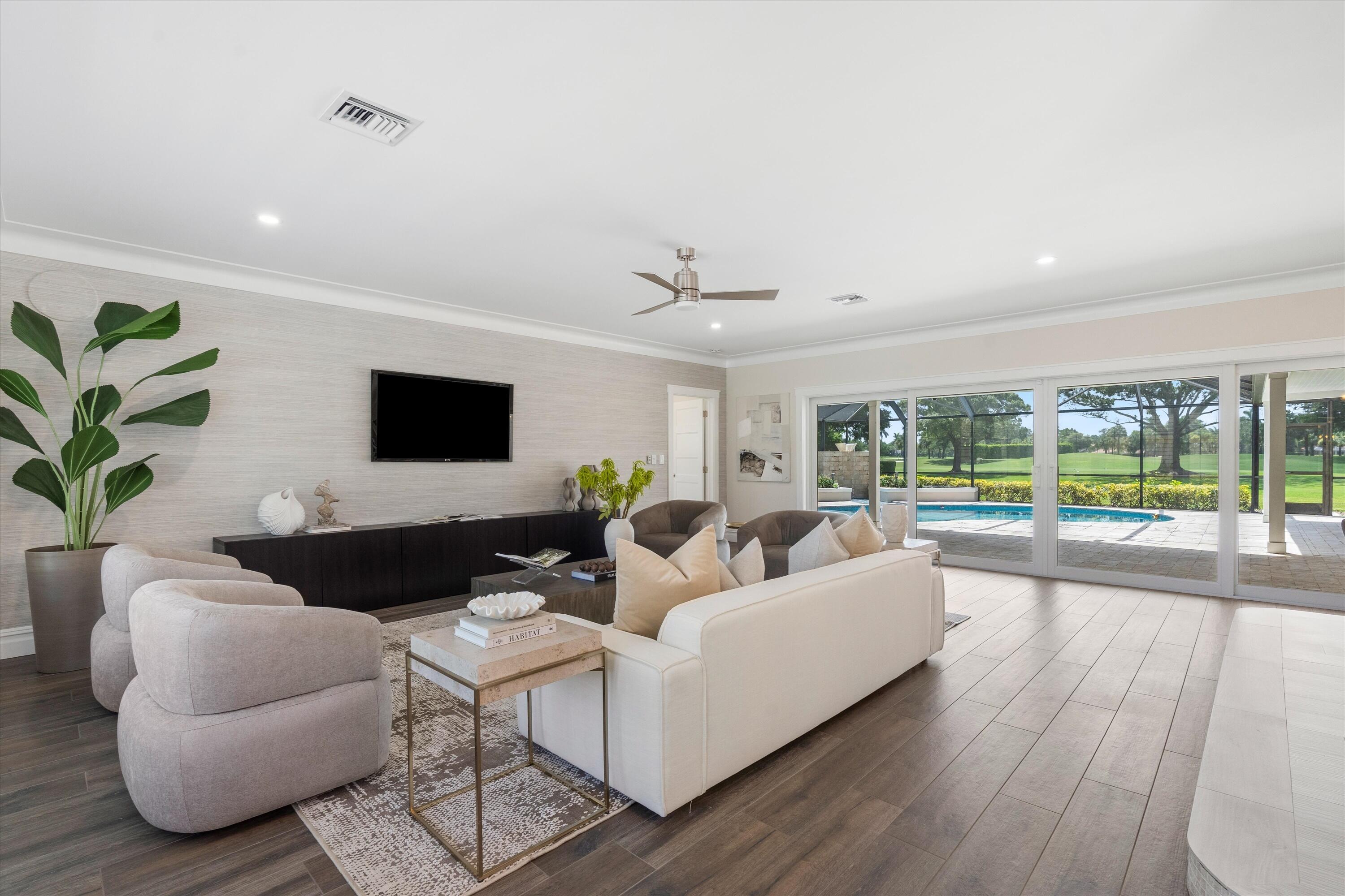DELRAY DUNES FIRST SEC - Residential
