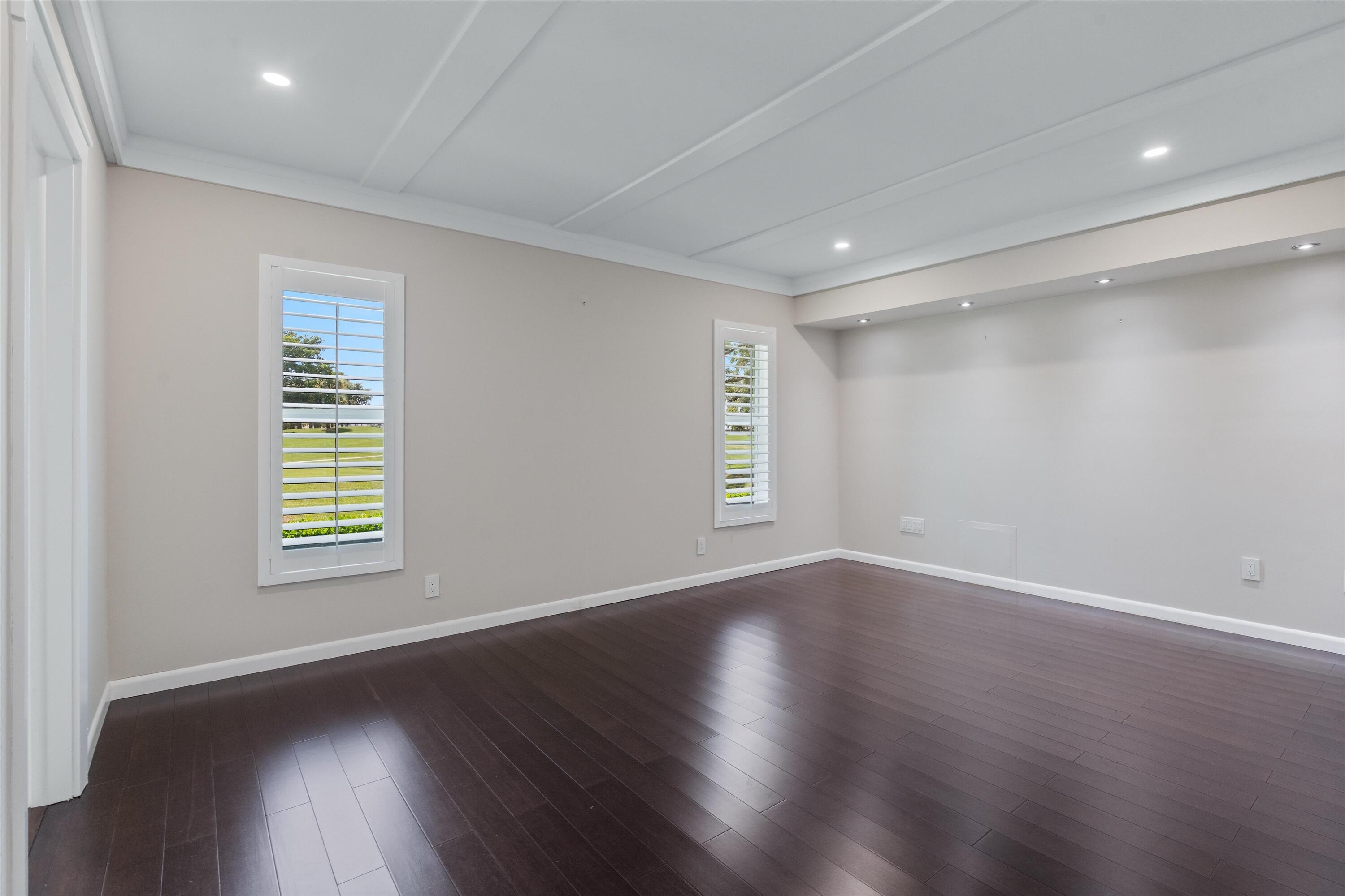 DELRAY DUNES FIRST SEC - Residential