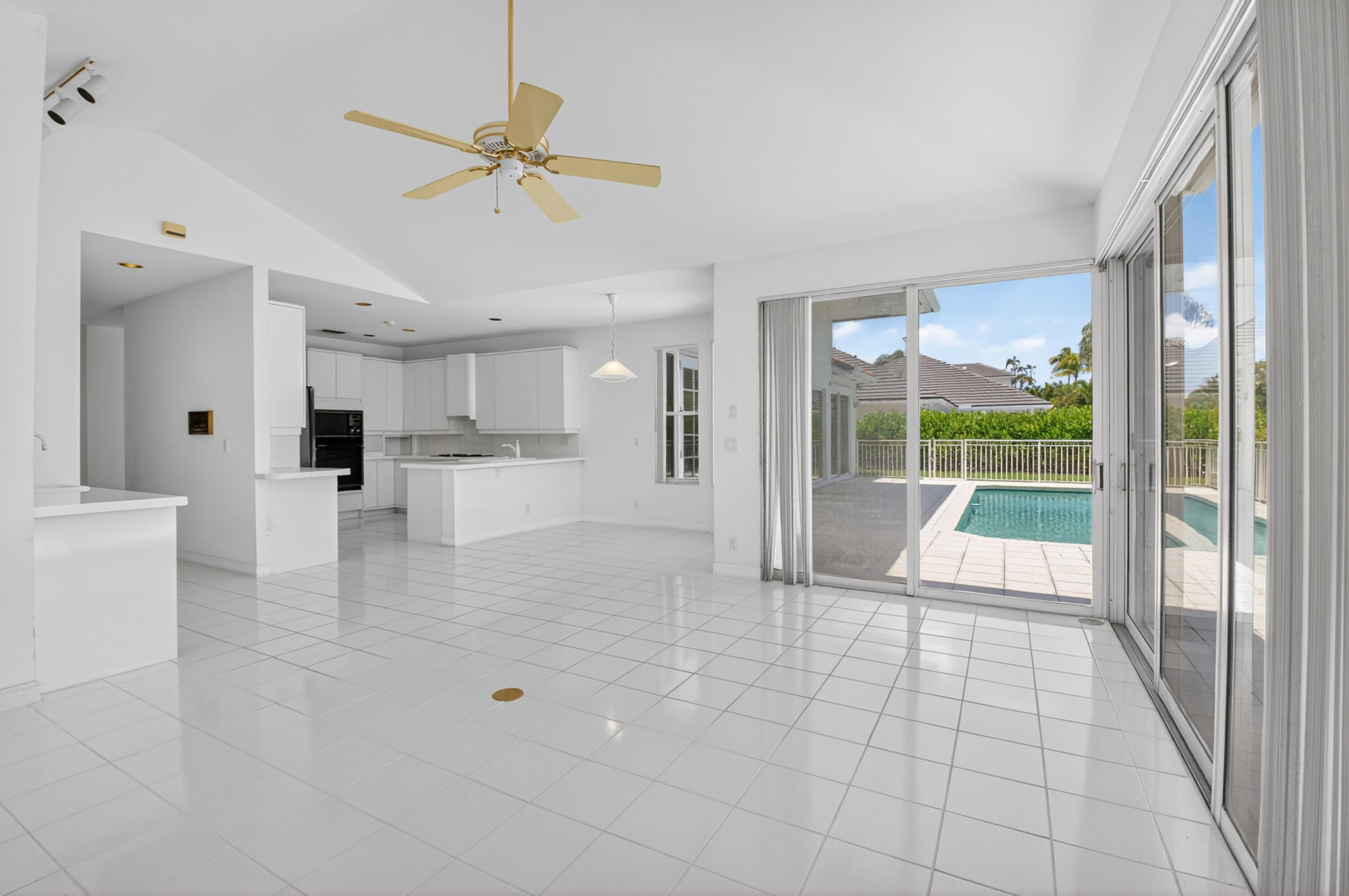 Hamptons - Residential