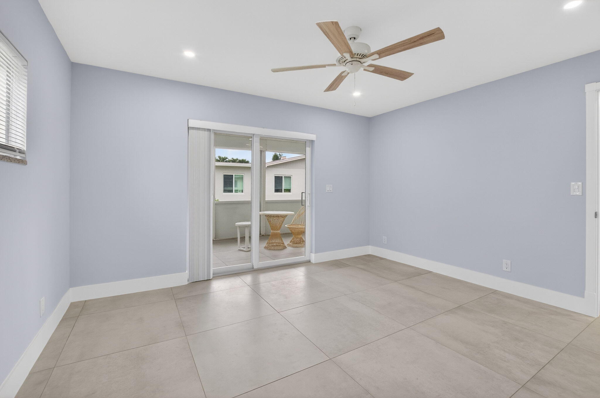 DELRAY VILLAS 2 - Residential