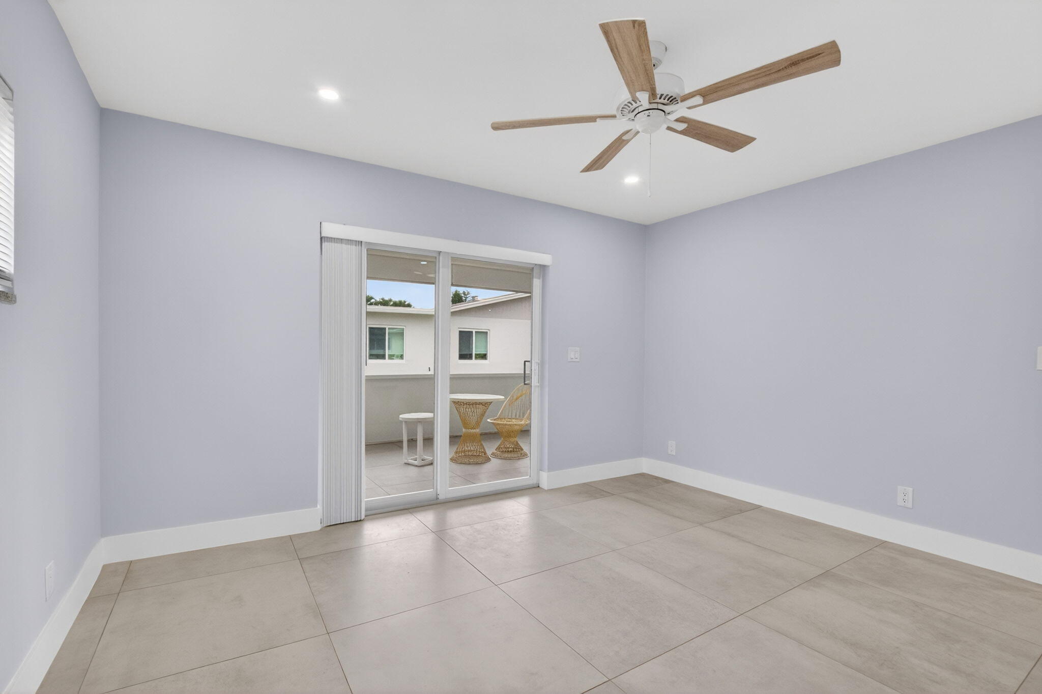 DELRAY VILLAS 2 - Residential
