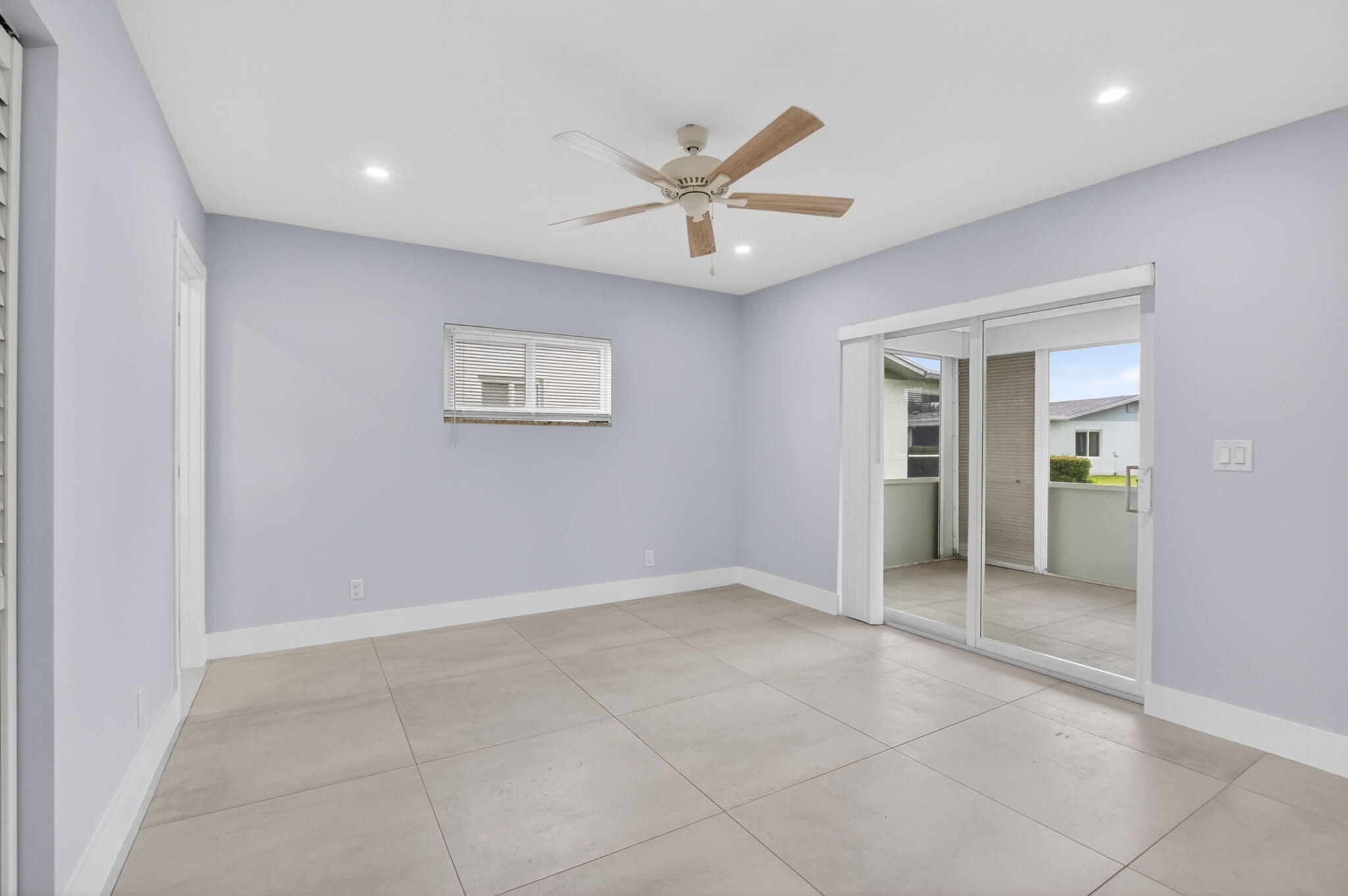 DELRAY VILLAS 2 - Residential