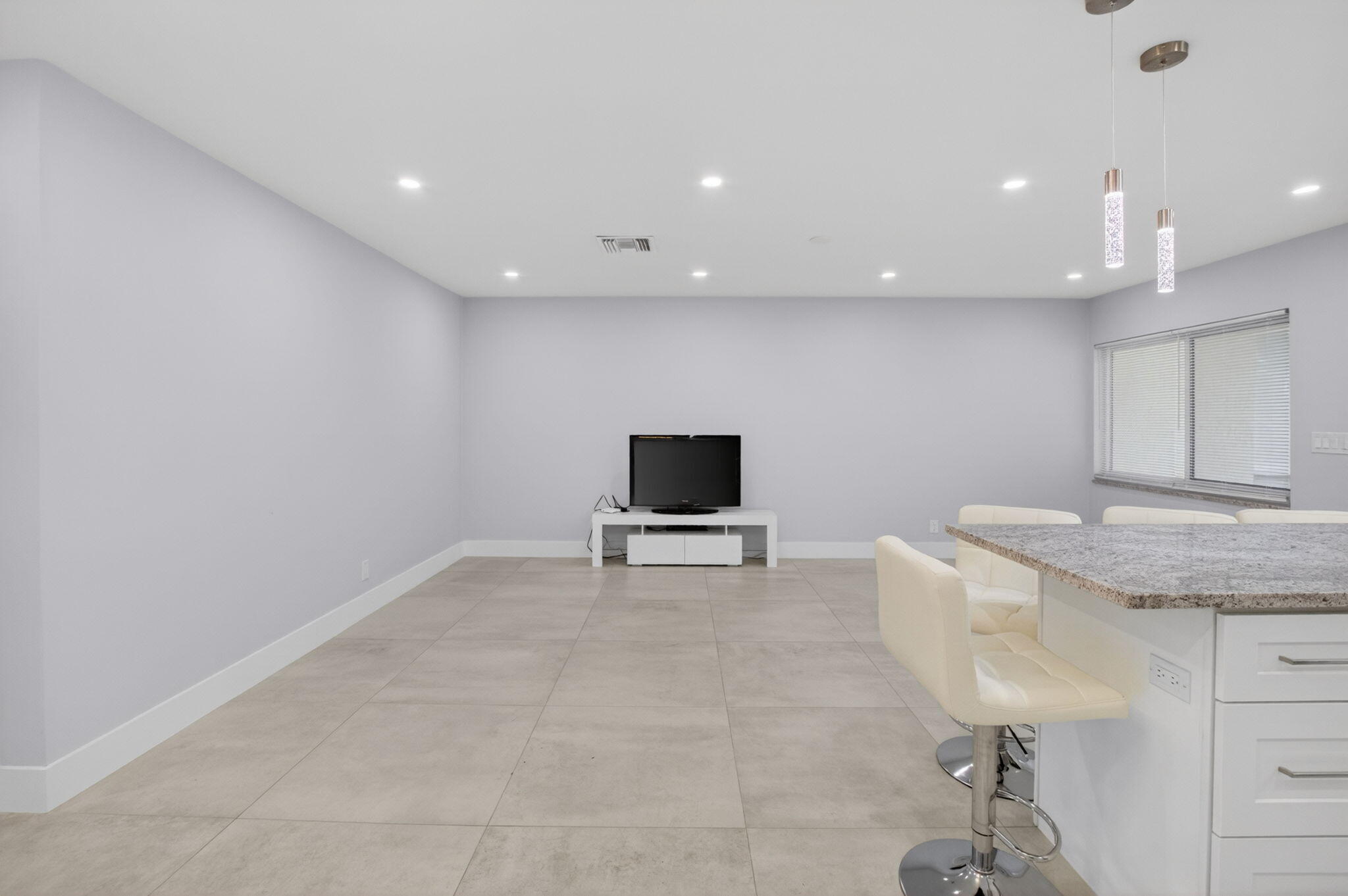DELRAY VILLAS 2 - Residential