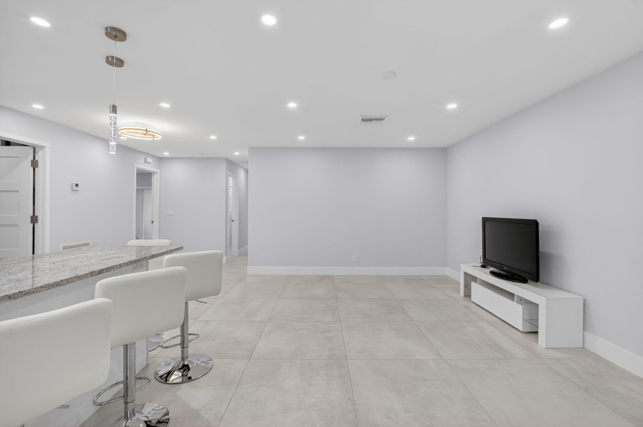 DELRAY VILLAS 2 - Residential