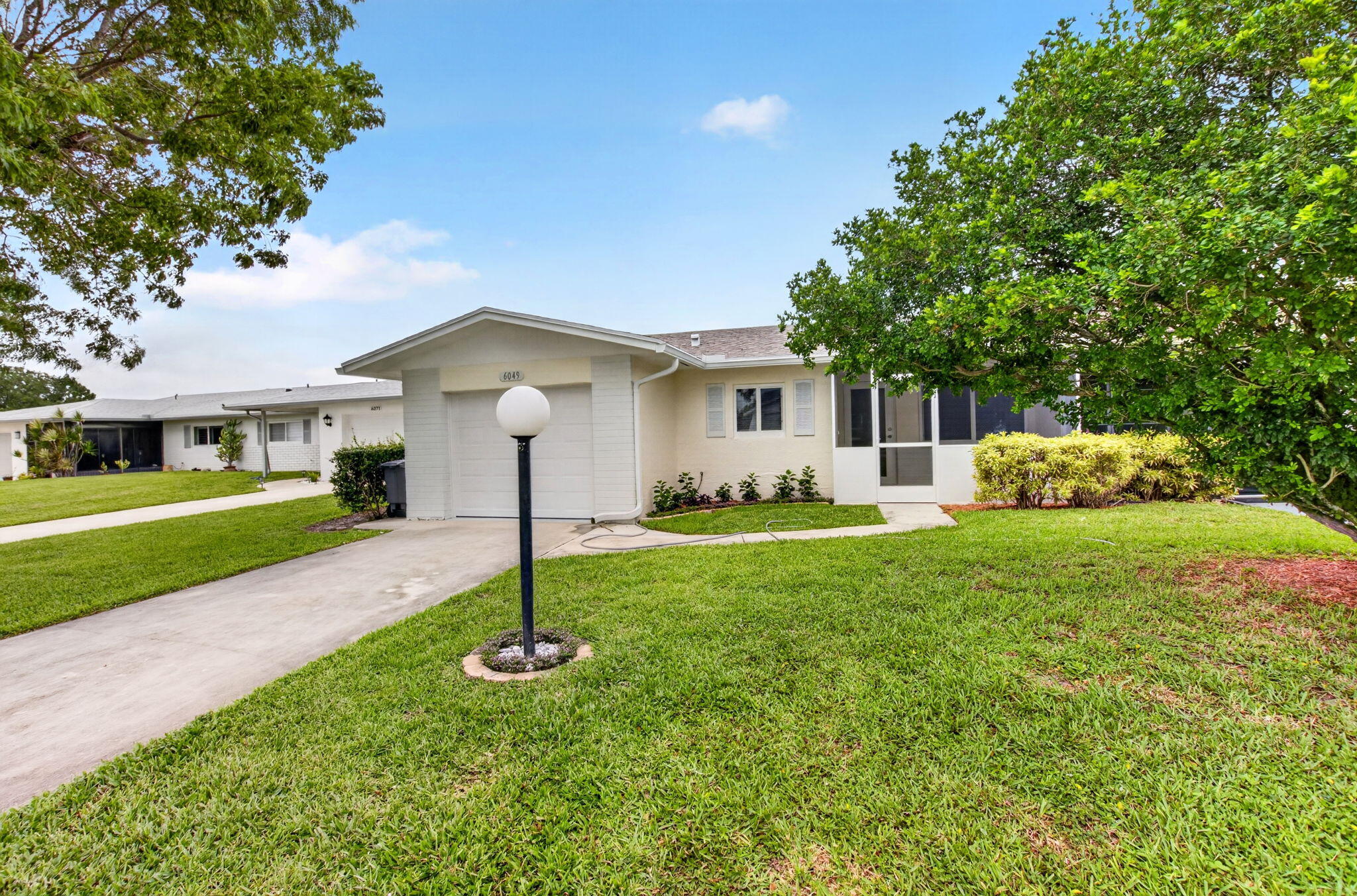 DELRAY VILLAS 2 - Residential