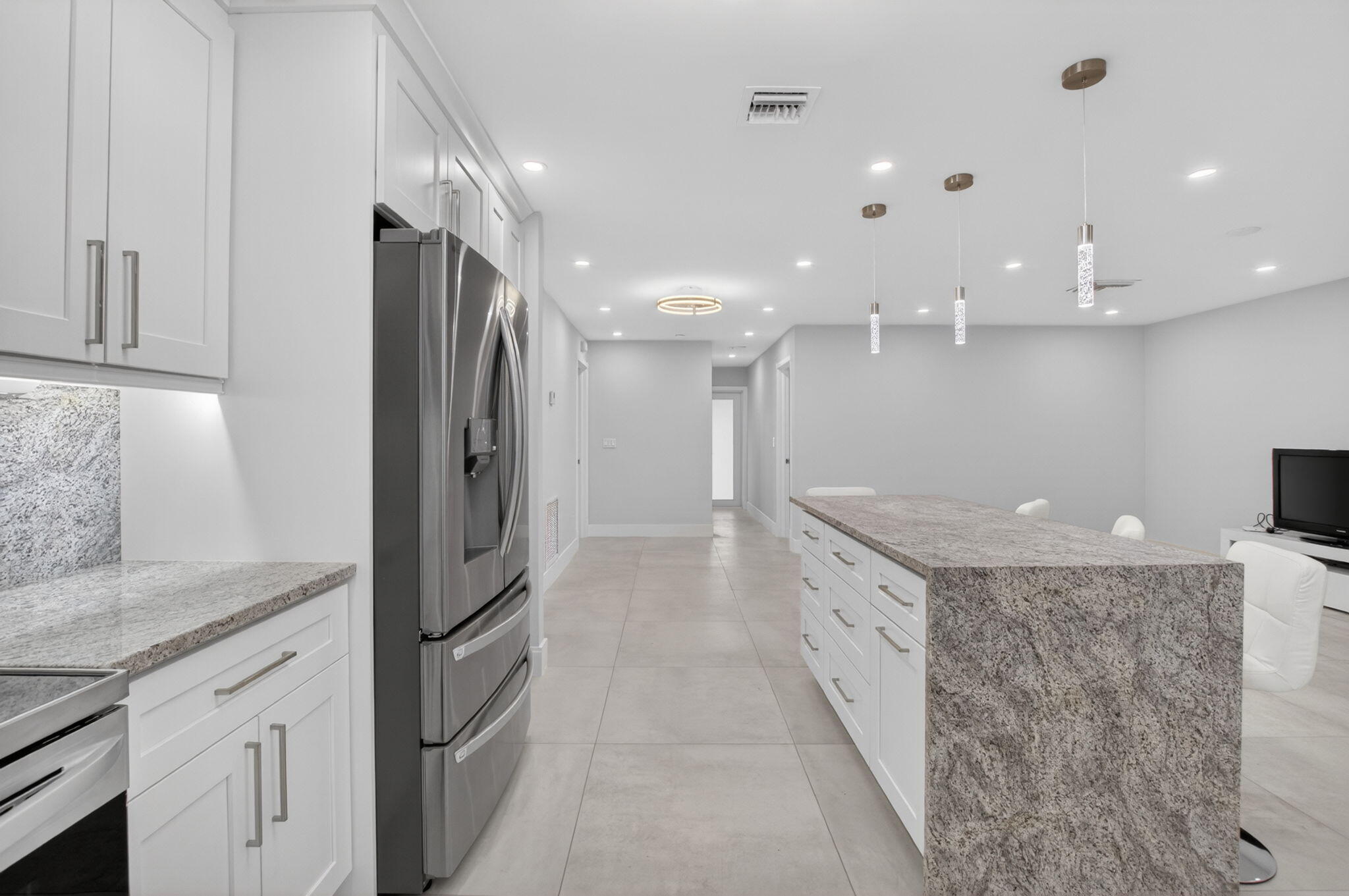DELRAY VILLAS 2 - Residential