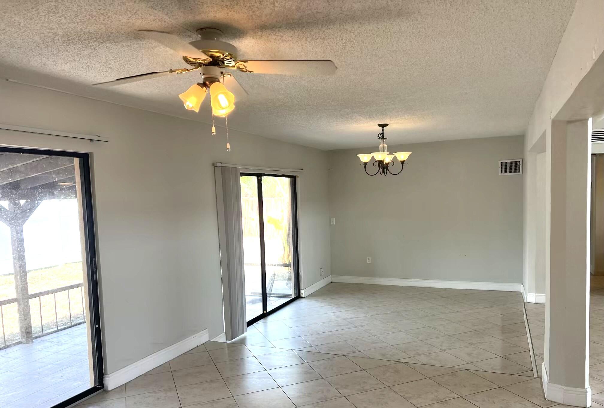 WINFIELD PARK UNIT 2 - Residential