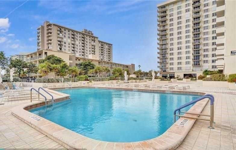 OCEAN PLACE - Residential