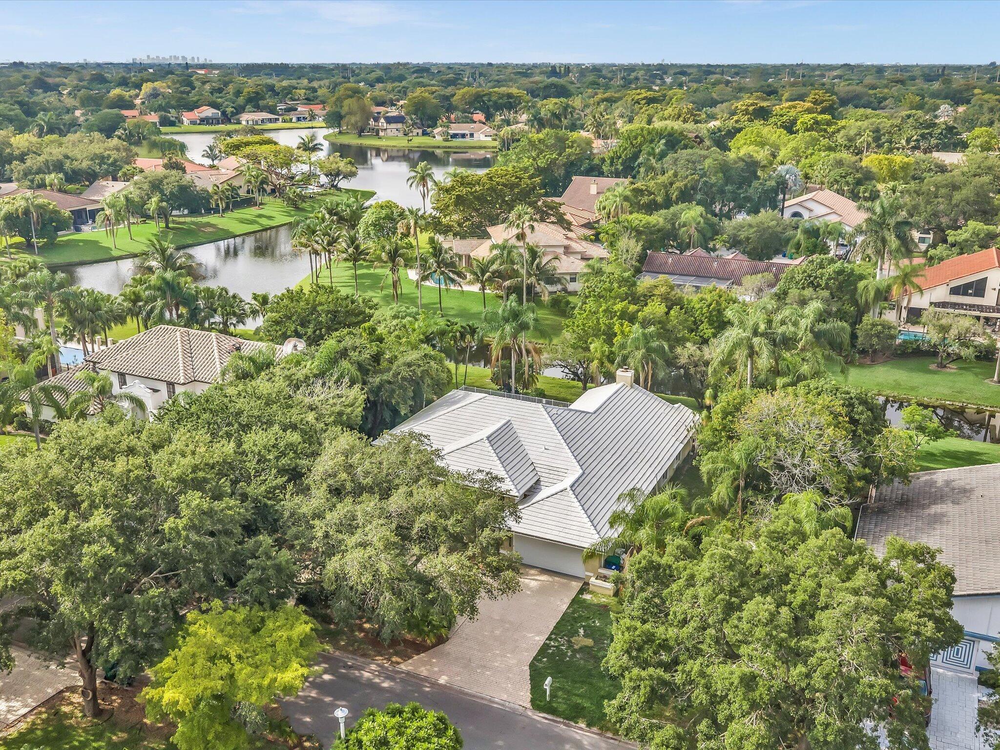 GLEN OAKS - Residential Lease