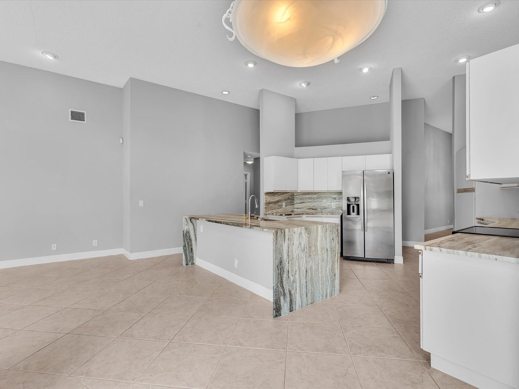 GLEN OAKS - Residential Lease