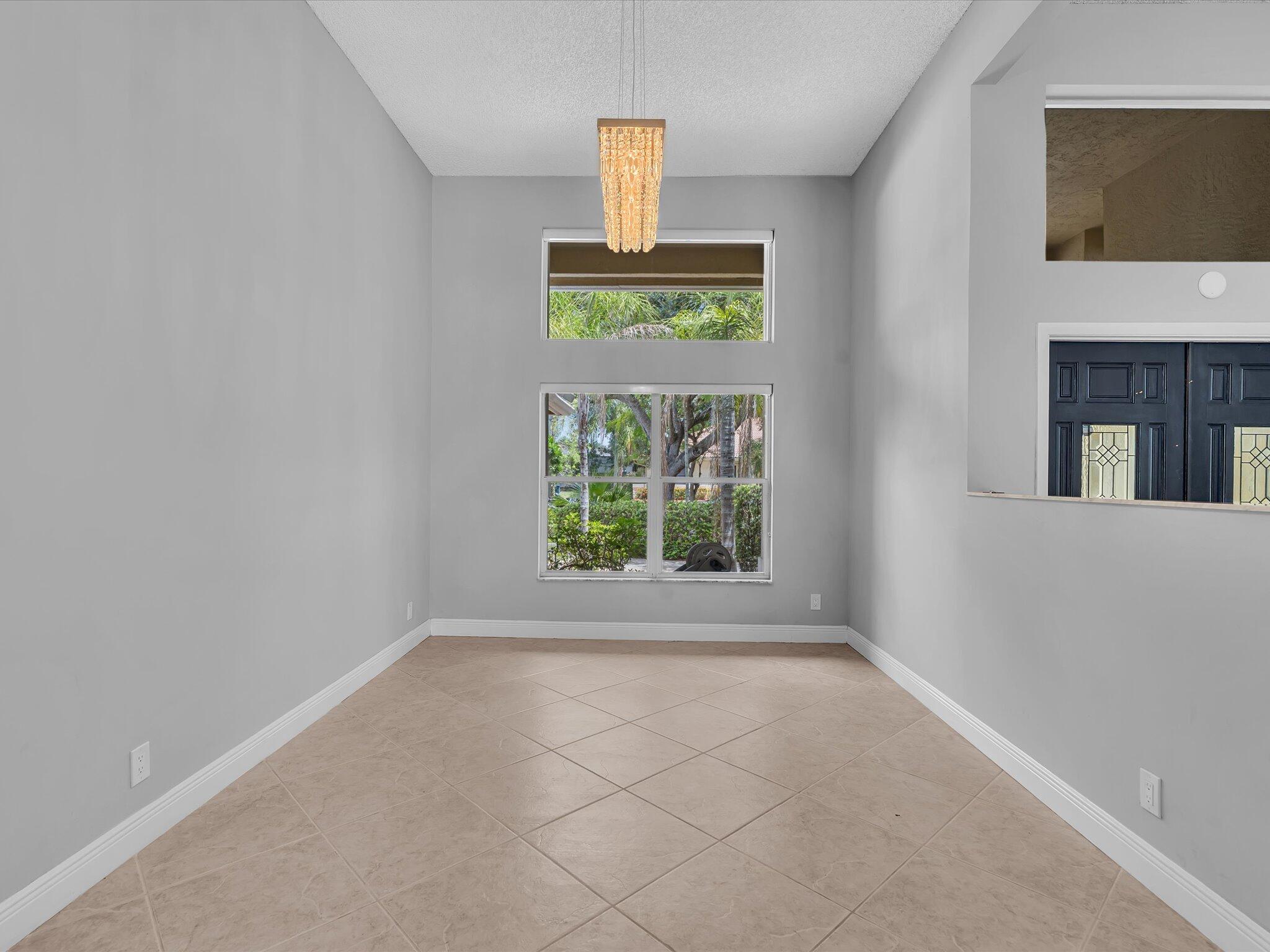 GLEN OAKS - Residential Lease