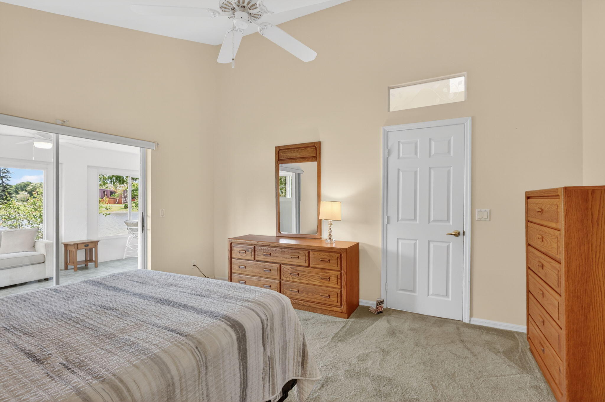 EMERALD LAKES - Residential
