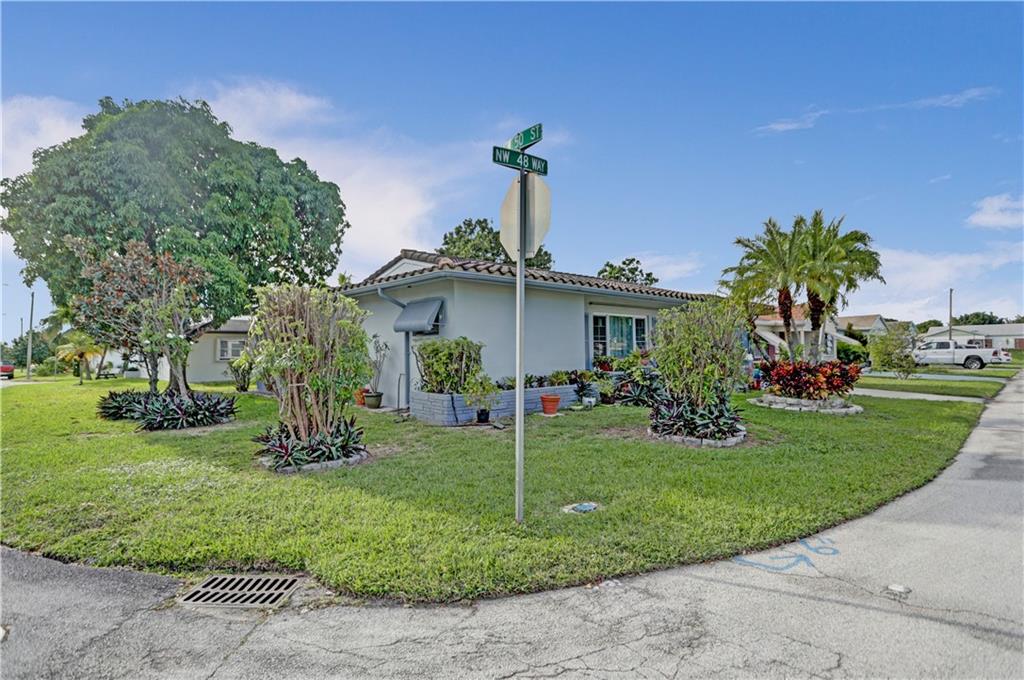 Mainlands Of Tamarac Lake - Residential