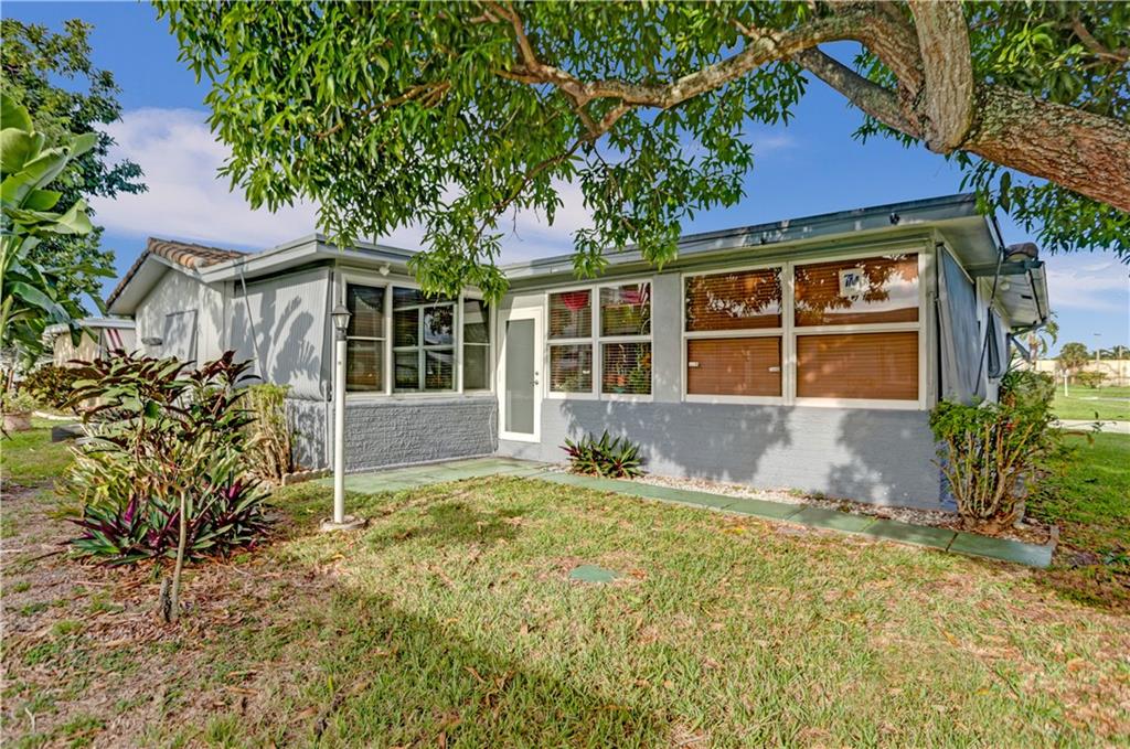Mainlands Of Tamarac Lake - Residential
