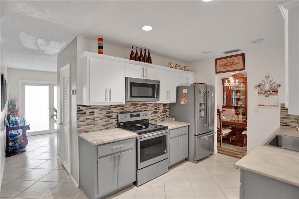 Mainlands Of Tamarac Lake - Residential