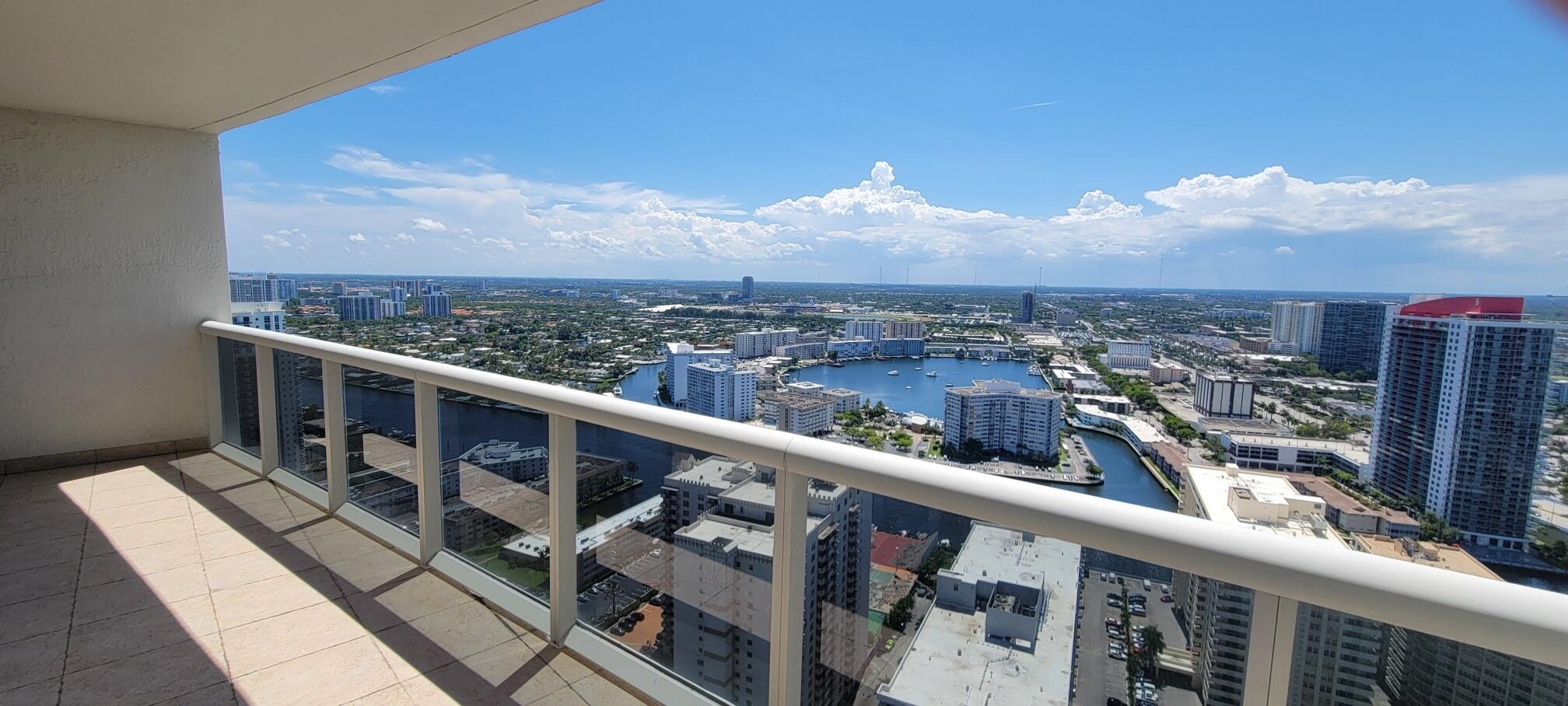 BEACH CLUB CONDO - Residential