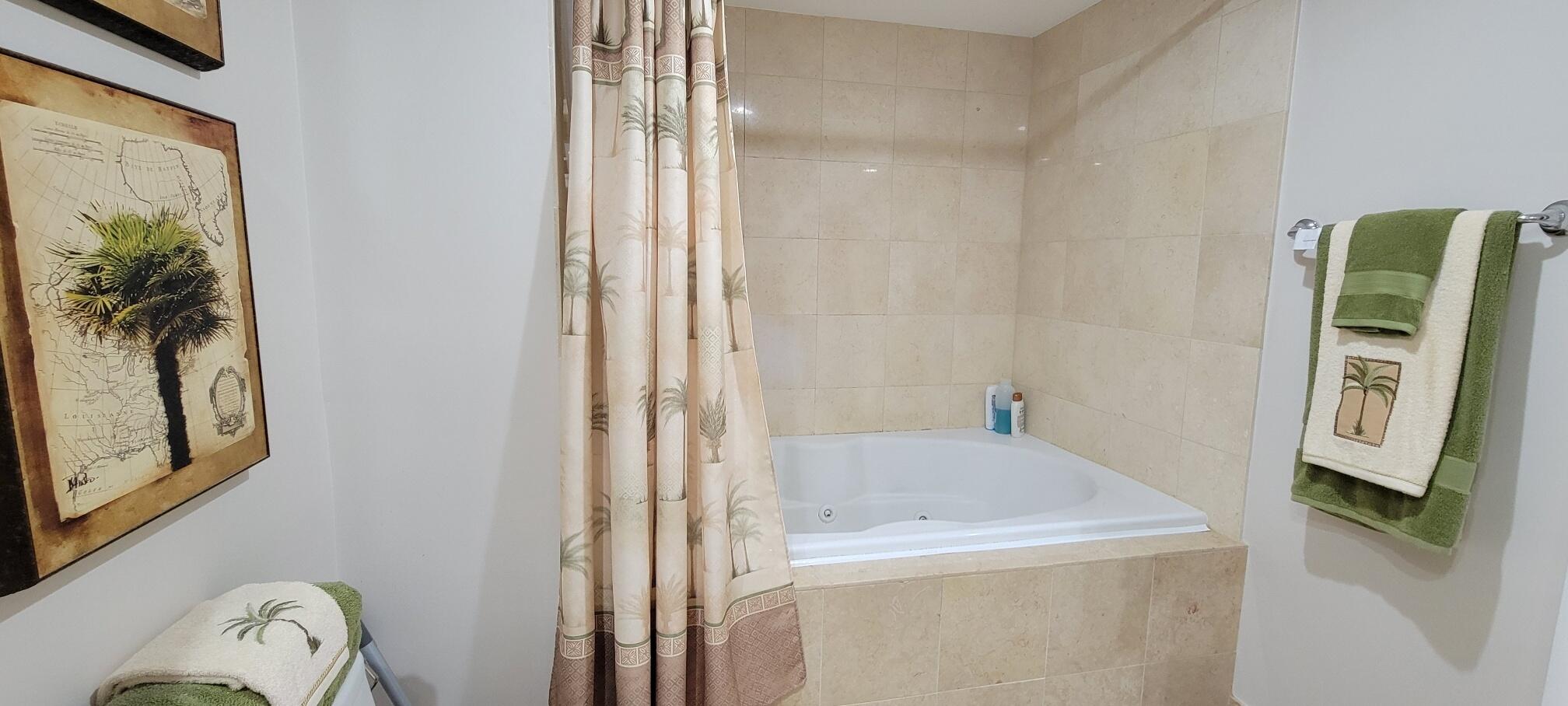 BEACH CLUB CONDO - Residential