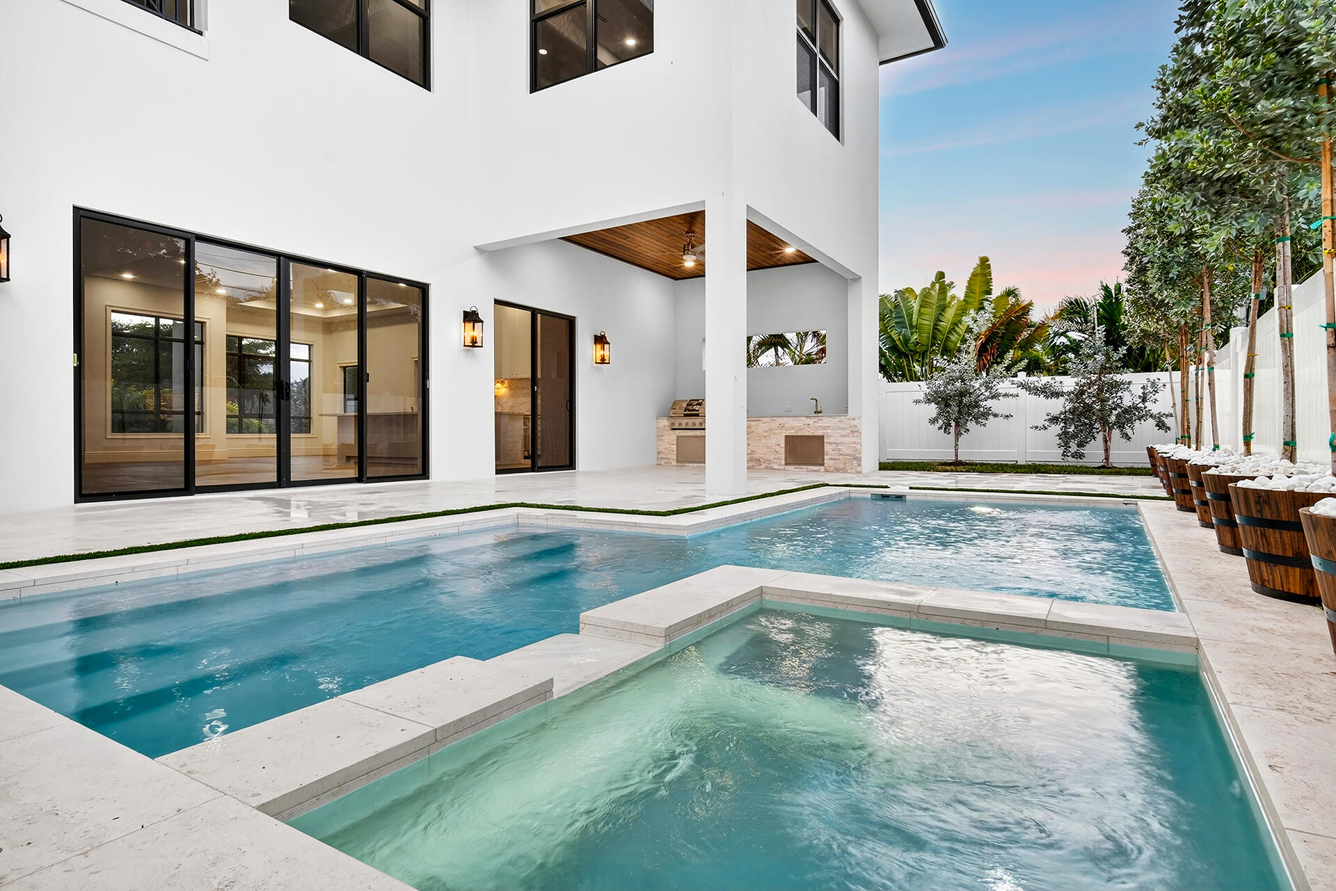 LEWIS SHORE ESTS 3 IN - Residential