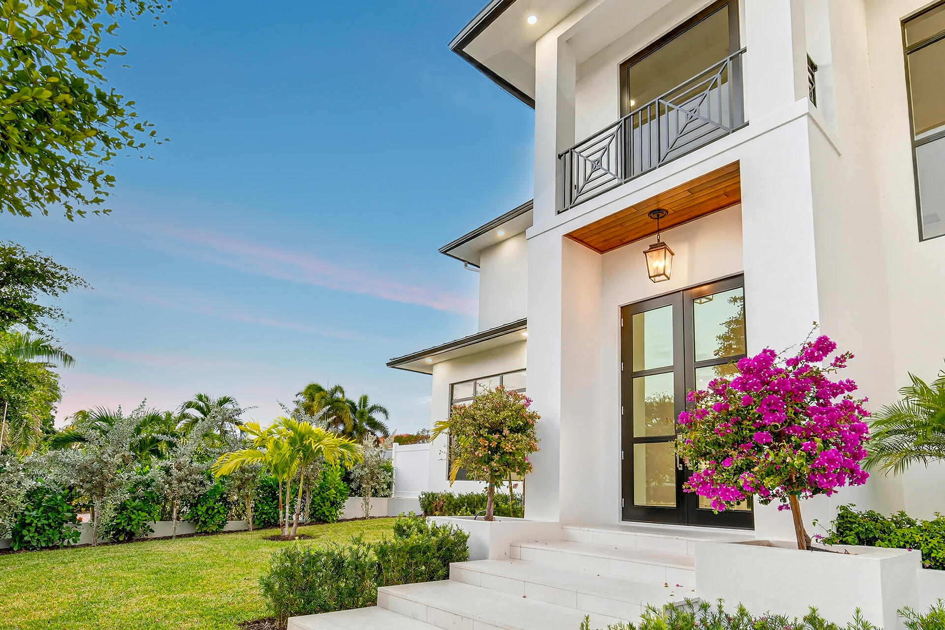 LEWIS SHORE ESTS 3 IN - Residential