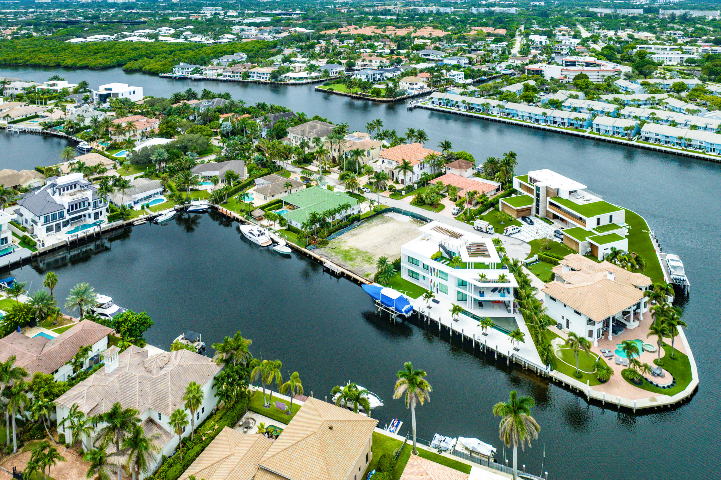 Welcome to 4211 Intracostal Drive, an exquisite gem nestled within the prestigious enclave of Bel Lido in the charming seaside town of Highland Beach. Boasting an expansive lot measuring 100x125, this exceptional property commands breathtaking vistas of the Water Basin, enhanced by a 160ft wide canal that transforms it into a haven for boating enthusiasts.

Included in the sale are meticulously crafted plans for a stunning 7200 SQFT contemporary residence which could be expanded to 3 stories high. Ensuring a seamless transition into luxurious coastal living. Embrace the opportunity to create your dream waterfront retreat, where every day is adorned with panoramic water views and unparalleled tranquility. Discover the epitome of coastal elegance at 4211 Intracostal Drive