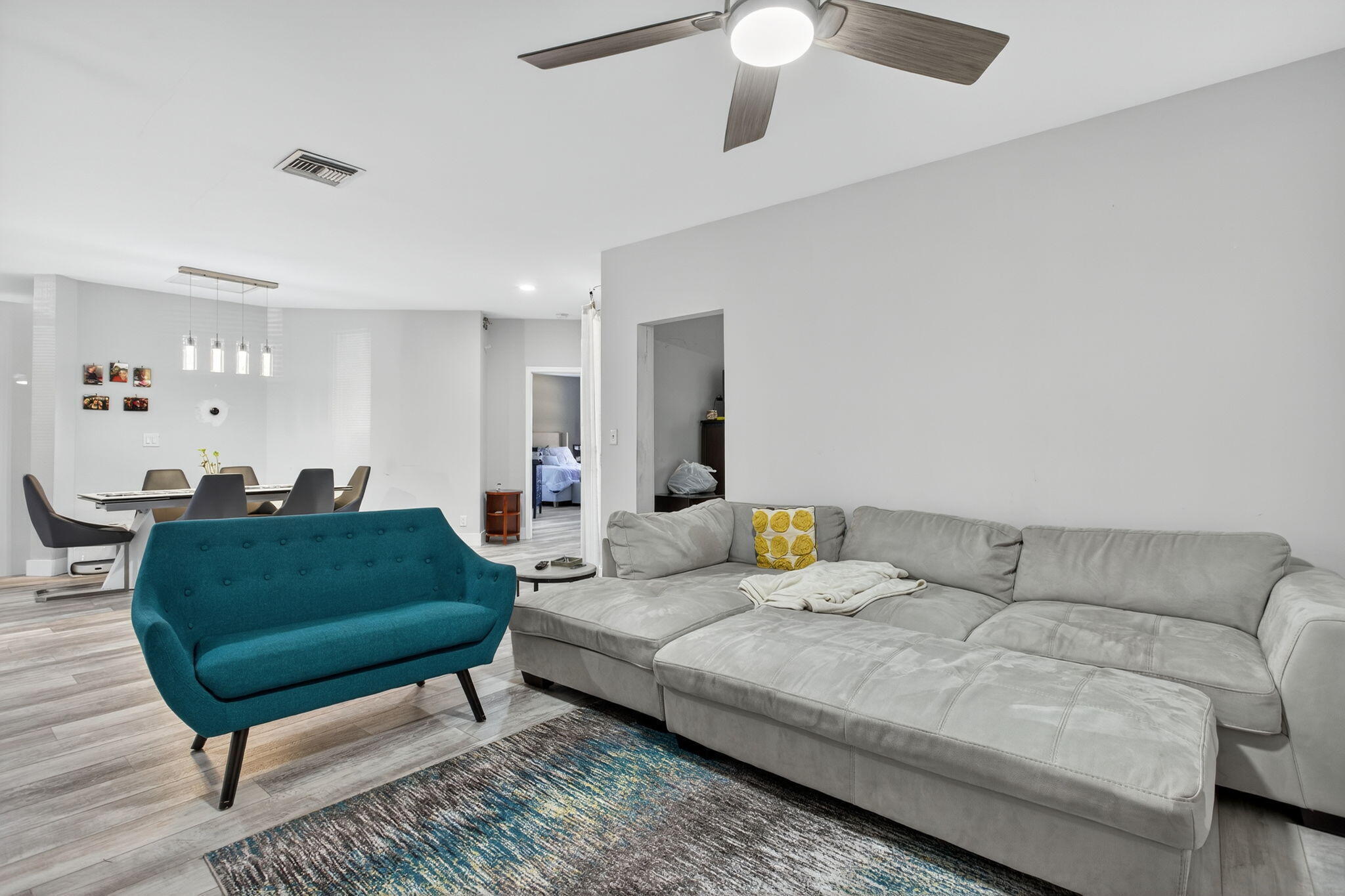 GLEN CONDOMINIUM 1 - Residential Lease