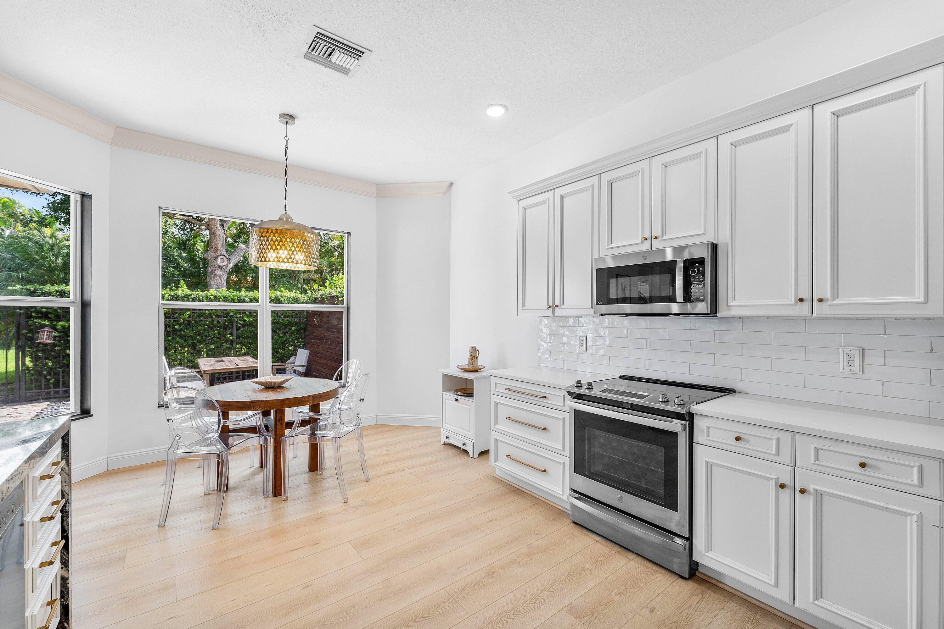 GOLF AND TENNIS VILLAGE PH 3 - Residential Lease