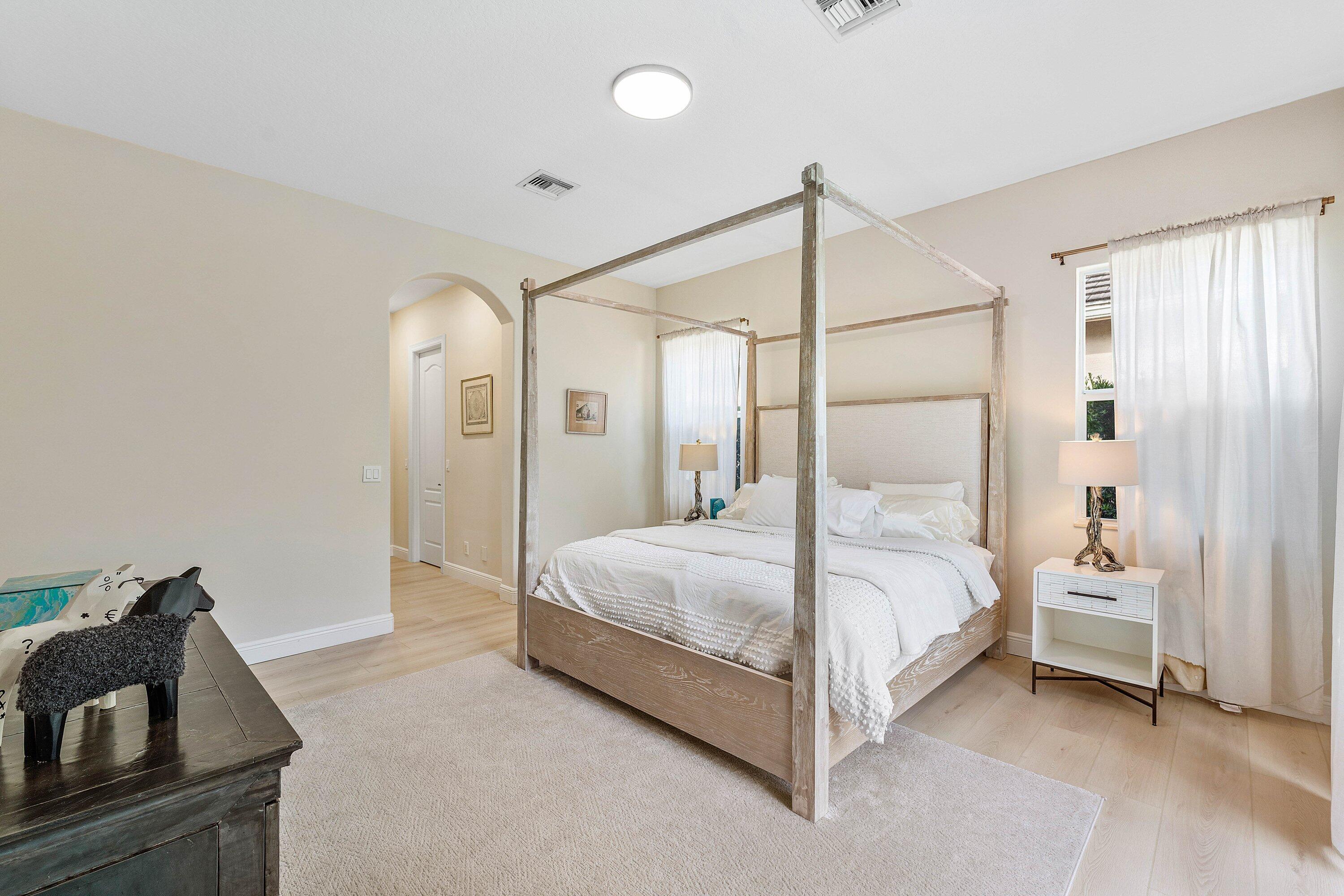 GOLF AND TENNIS VILLAGE PH 3 - Residential Lease