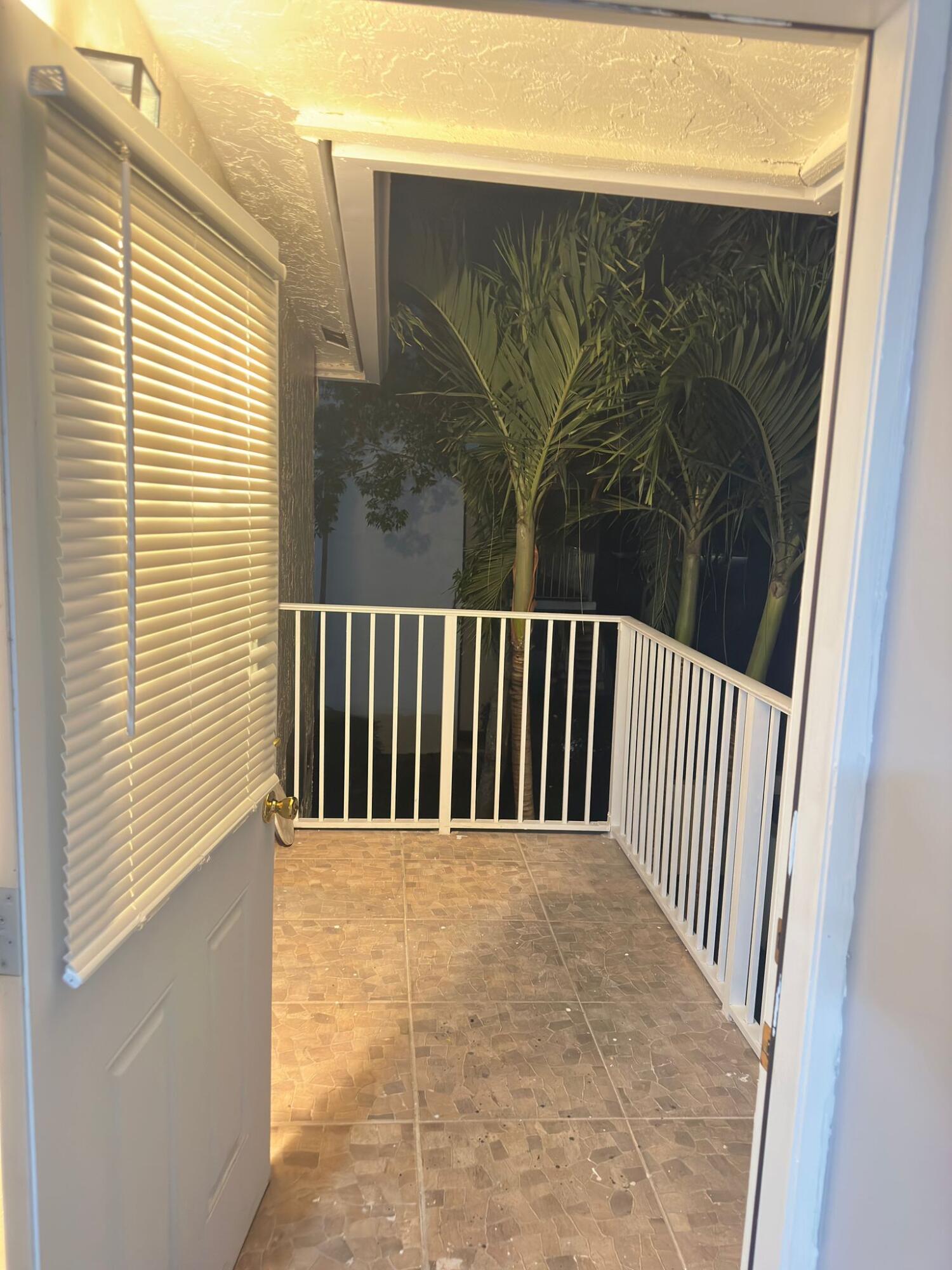 CHEVY CHASE AMD PLAT - Residential Lease