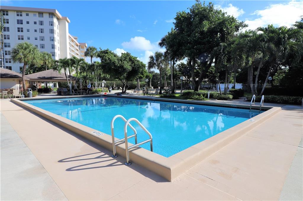 Palm Aire Country Club - Residential