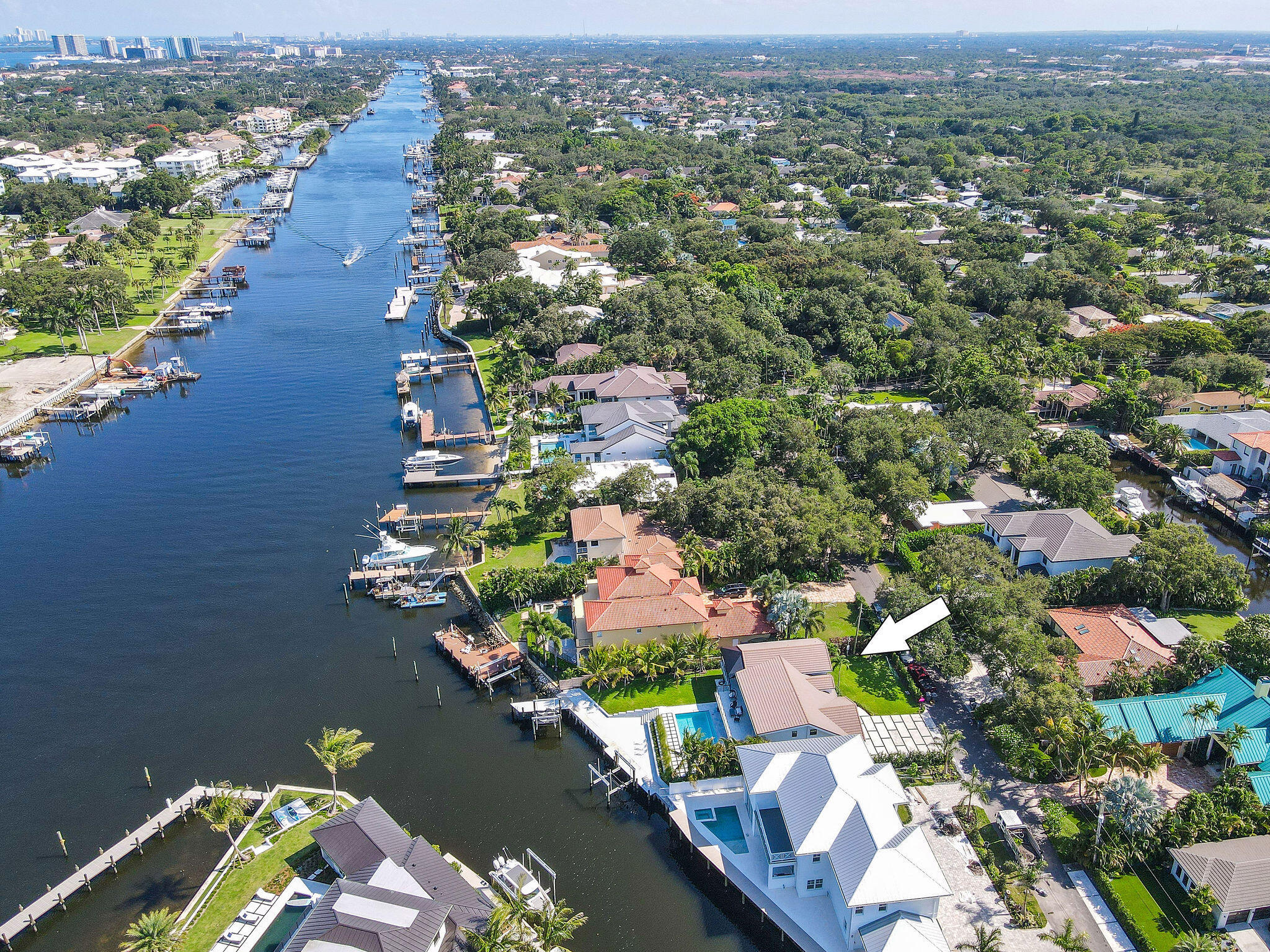 INTRACOASTAL PARK - Land