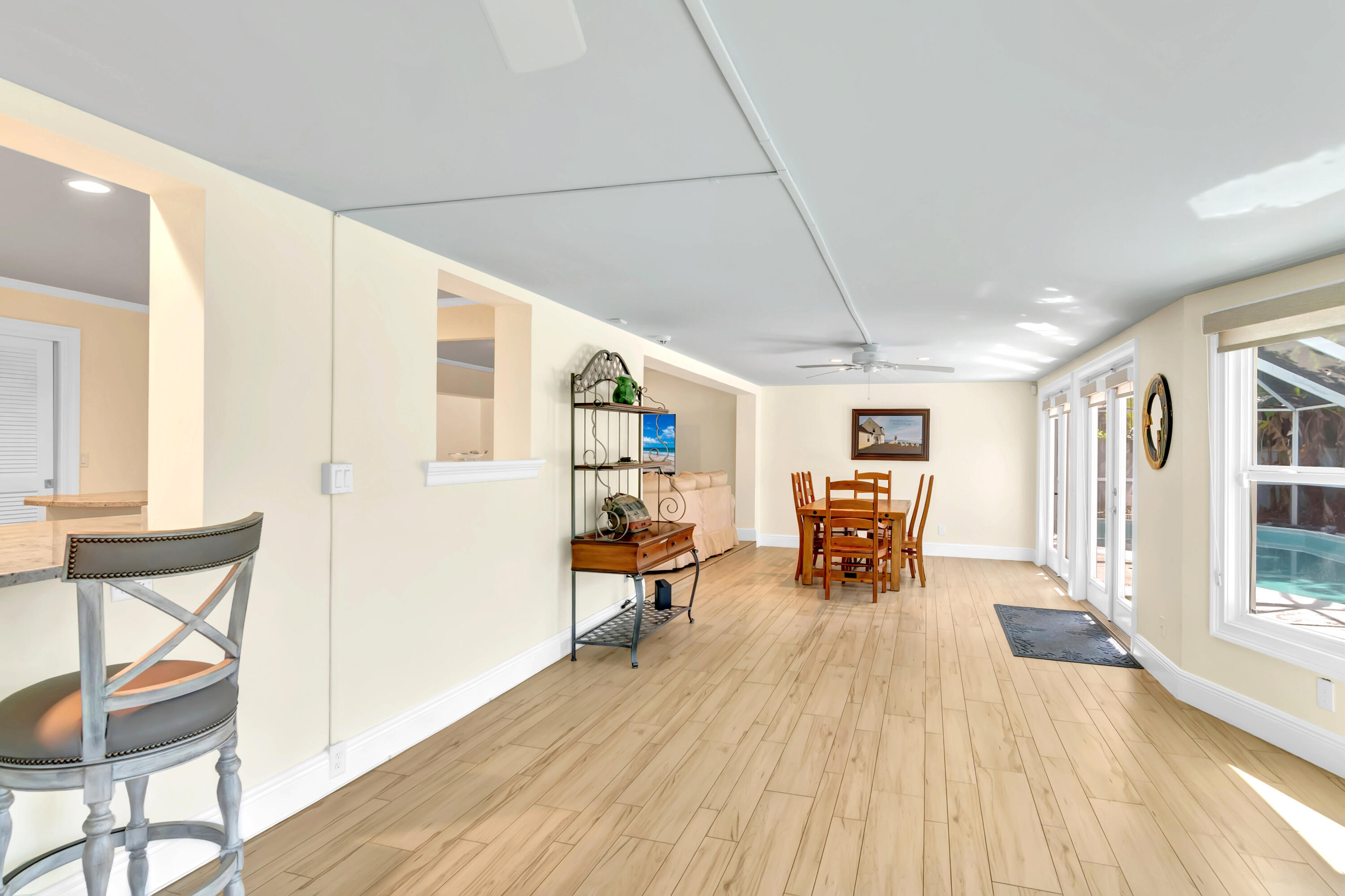 RIVER OAKS ESTATES UNIT 2 - Residential