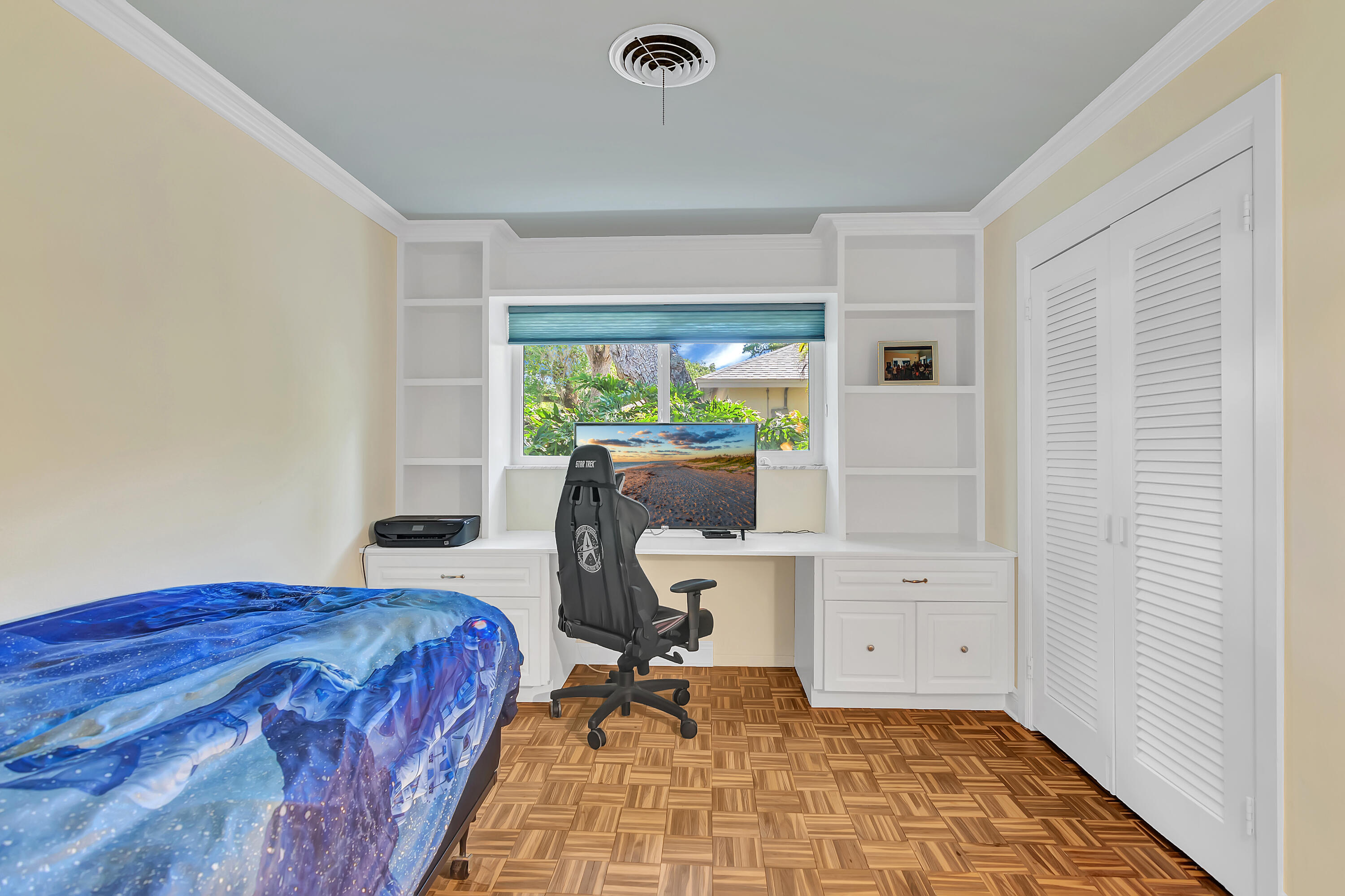 RIVER OAKS ESTATES UNIT 2 - Residential