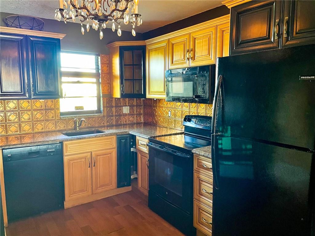 The Palms of Deer Creek - Residential