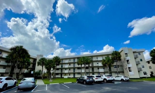 The Palms of Deer Creek - Residential