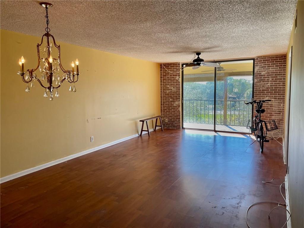 The Palms of Deer Creek - Residential