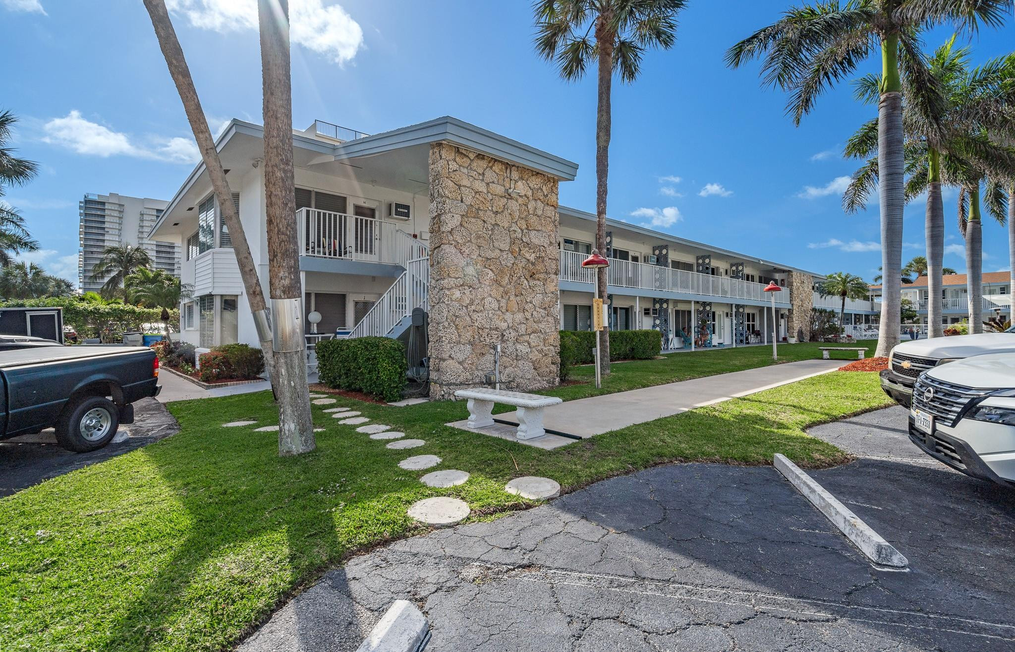 SUN SET APTS CO-OP - Residential Lease