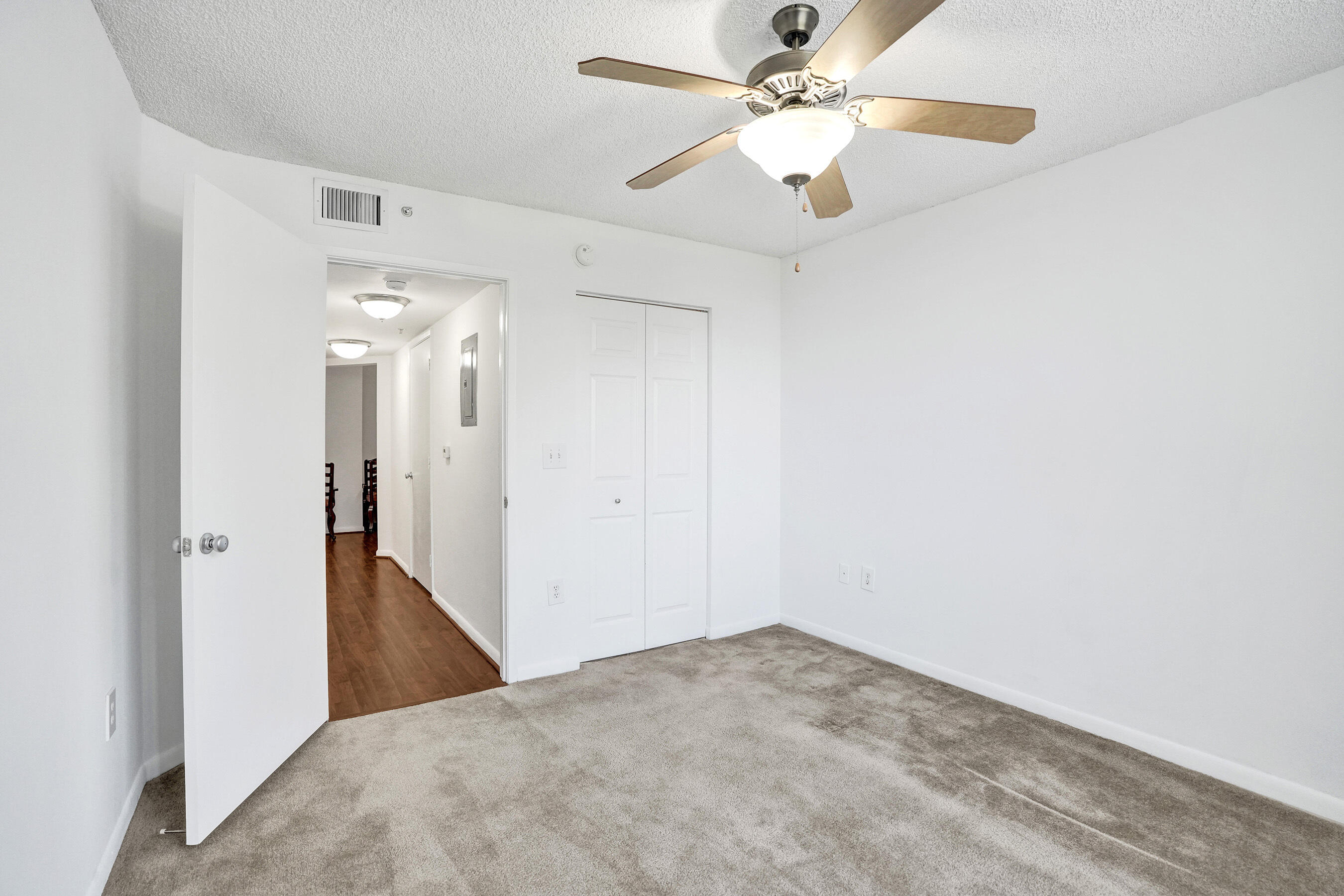 LAS OLAS BY THE RIVER CONDO - Residential
