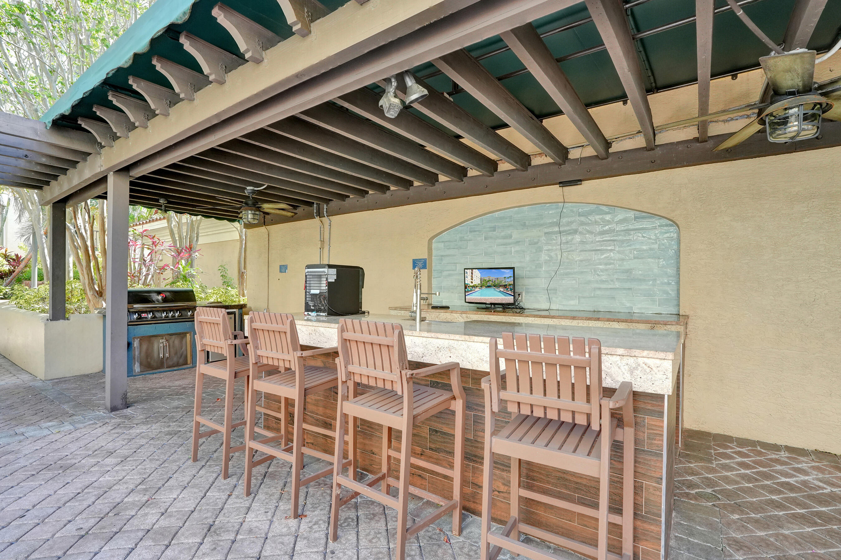 LAS OLAS BY THE RIVER CONDO - Residential