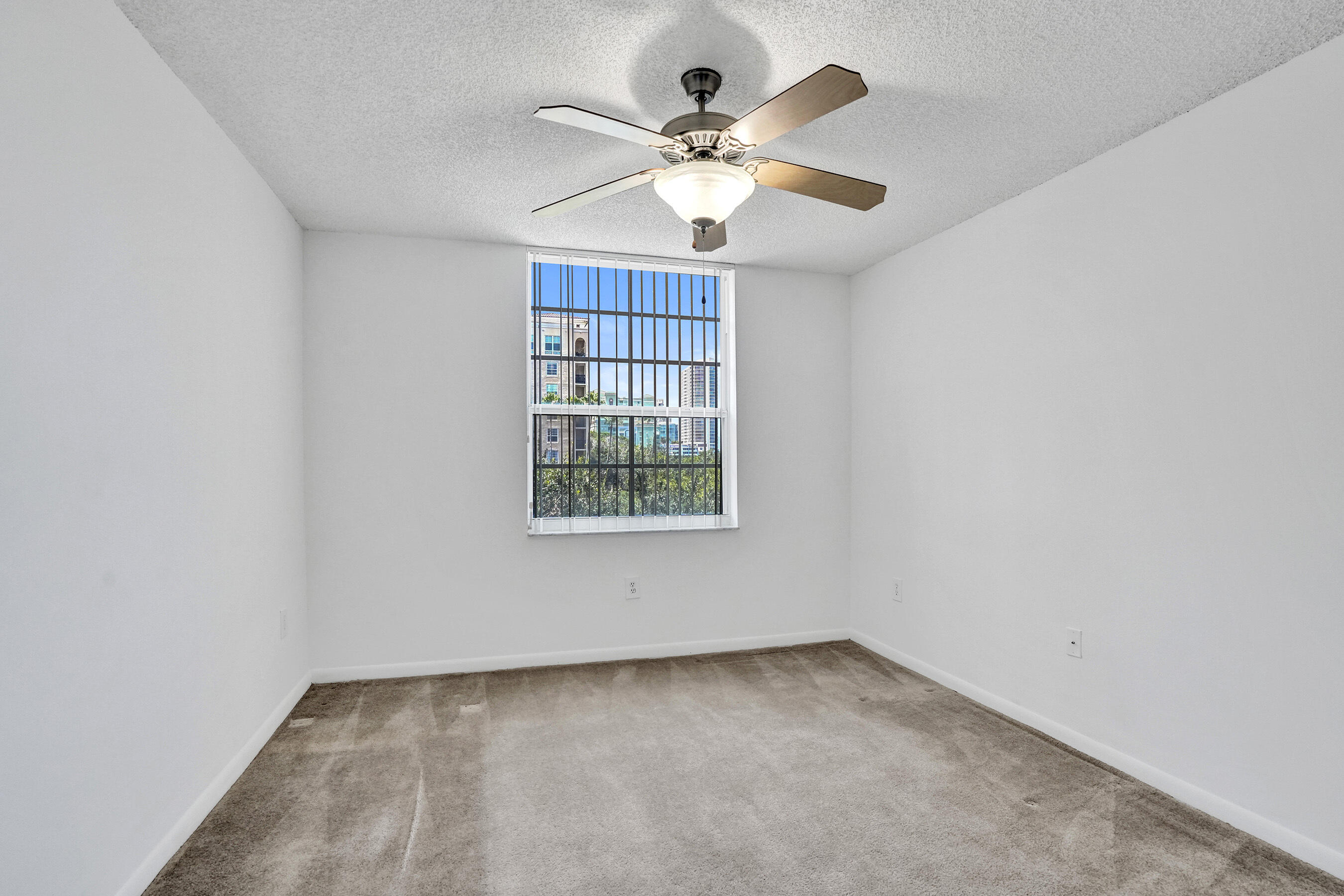 LAS OLAS BY THE RIVER CONDO - Residential