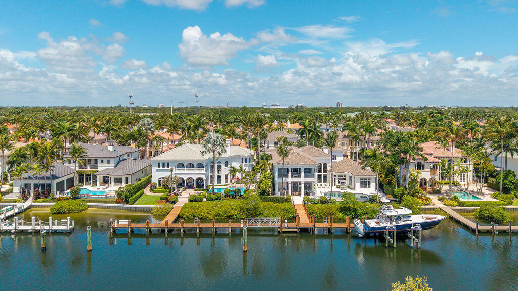 HARBOUR ISLES - Residential