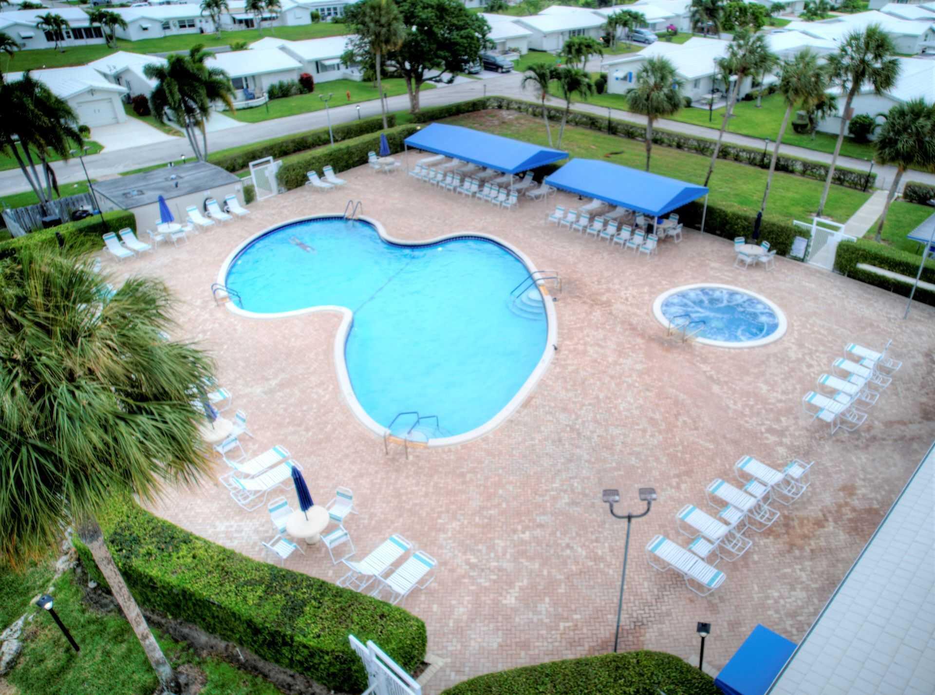 LEISUREVILLE LAKE CONDO - Residential